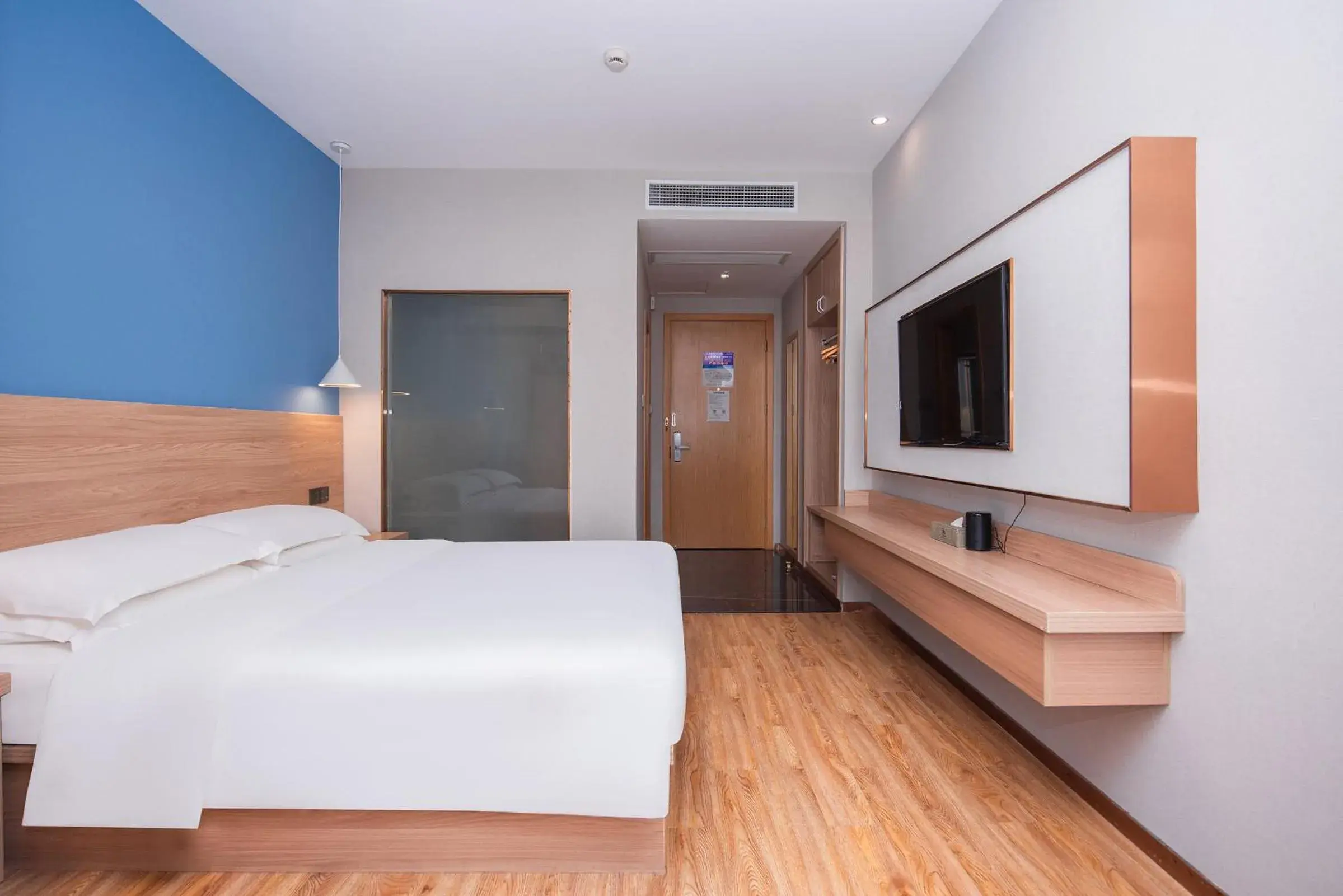 Bed in Future Shangju Hotel Bed in Future Shangju Hotel