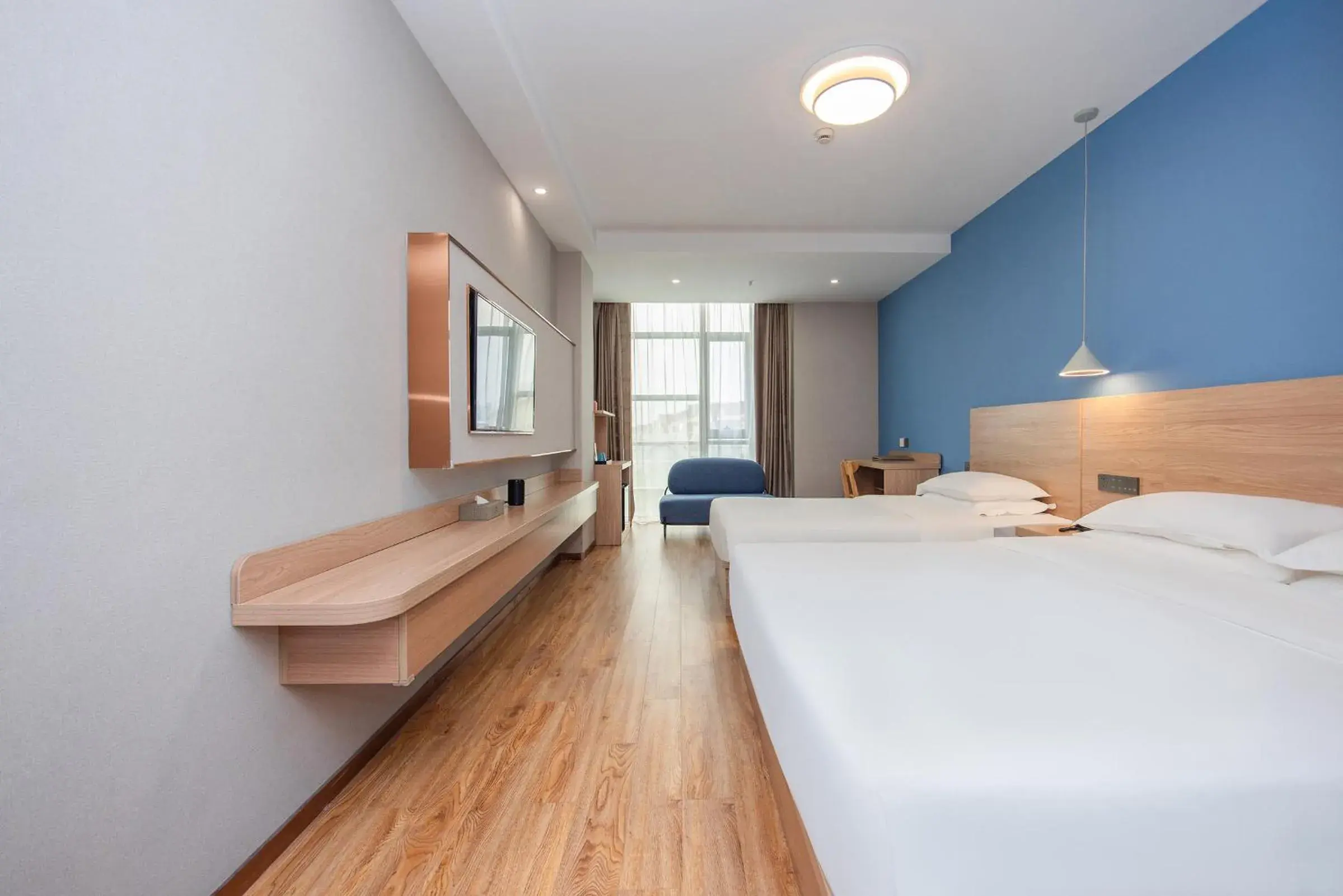 Photo of the whole room, Bed in Future Shangju Hotel Photo of the whole room, Bed in Future Shangju Hotel