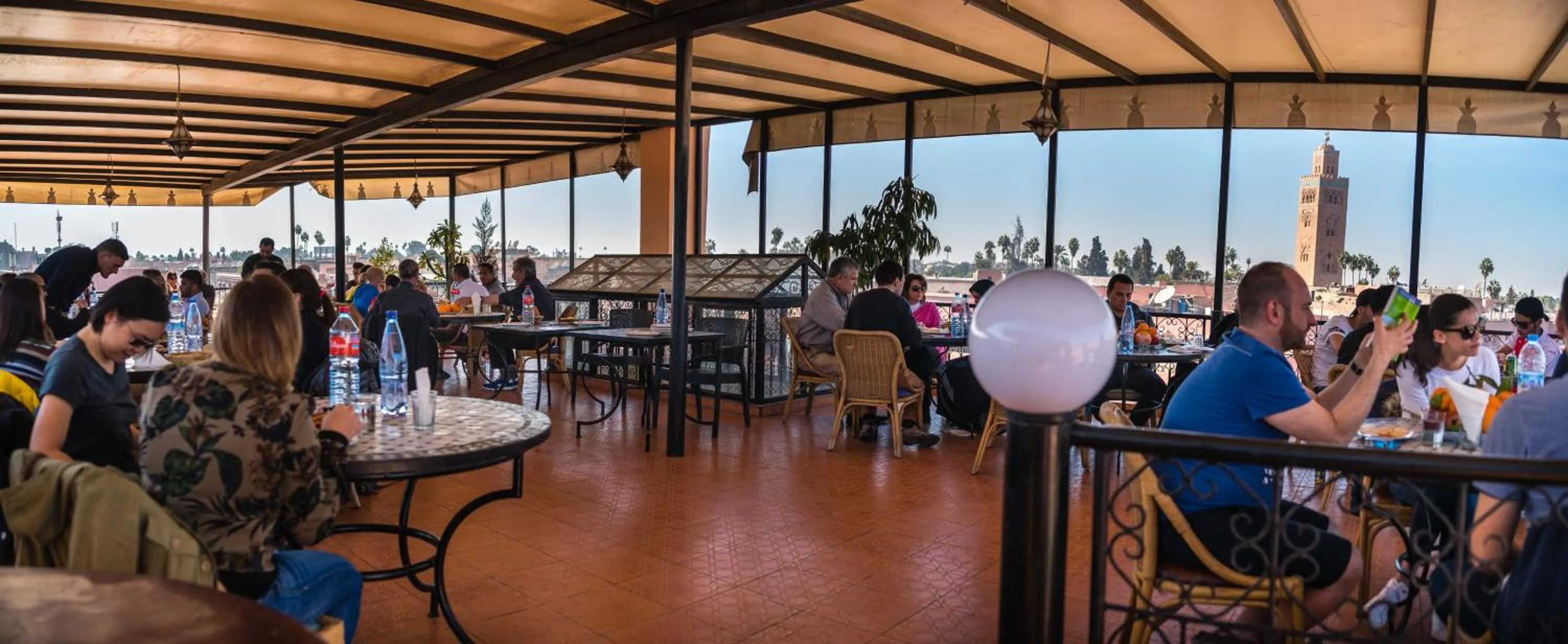 Restaurant/places to eat in Riad Omar