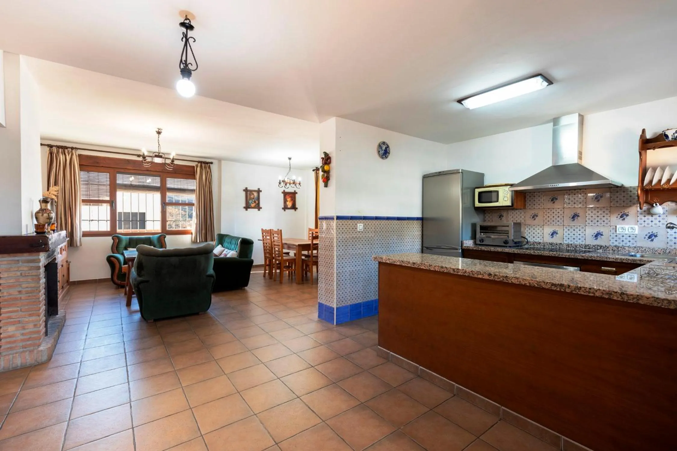 Hostal y Apartamento Rural Los Naranjos