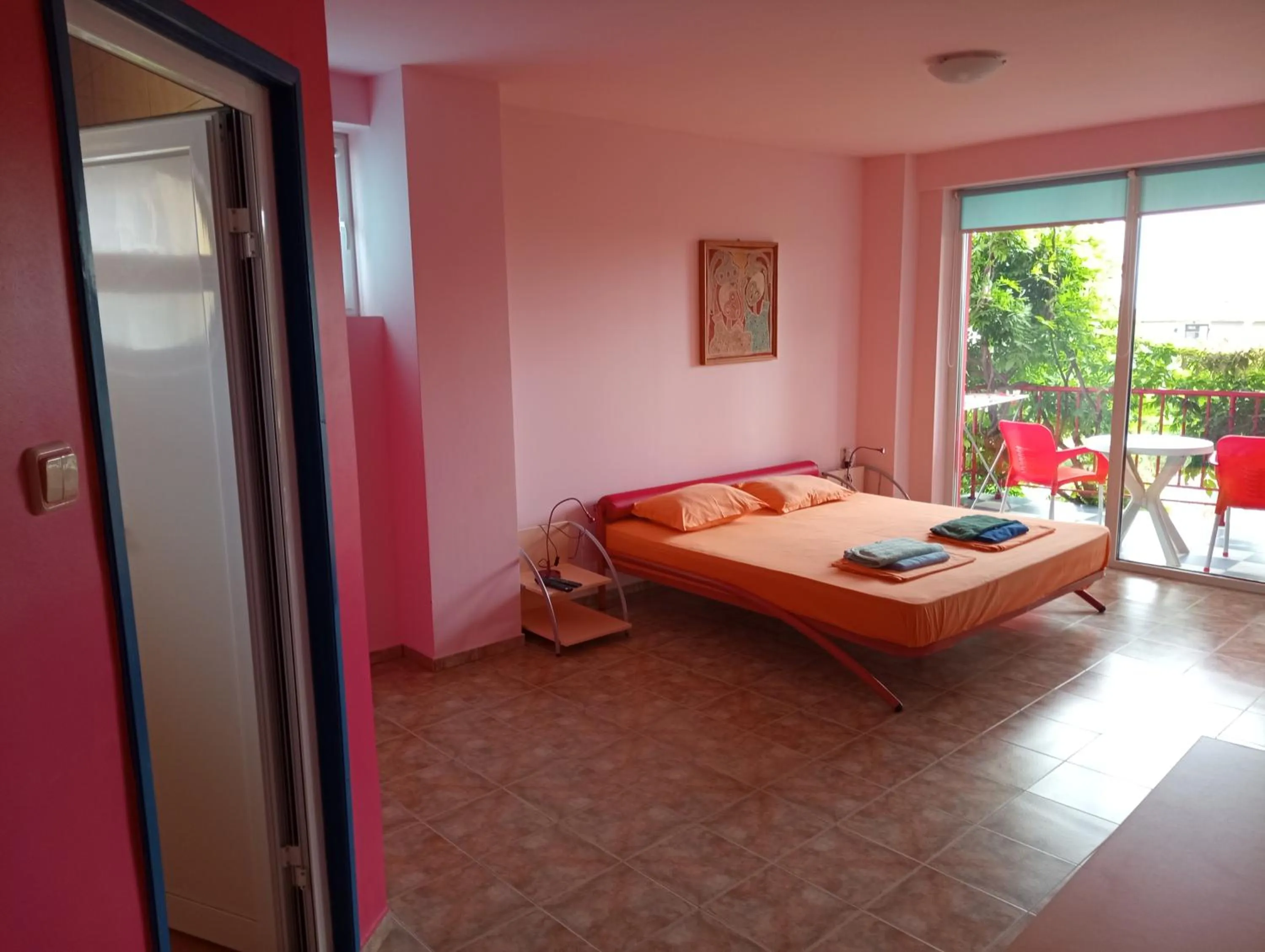 Bedroom, Bed in The Colourful Mansion Hotel