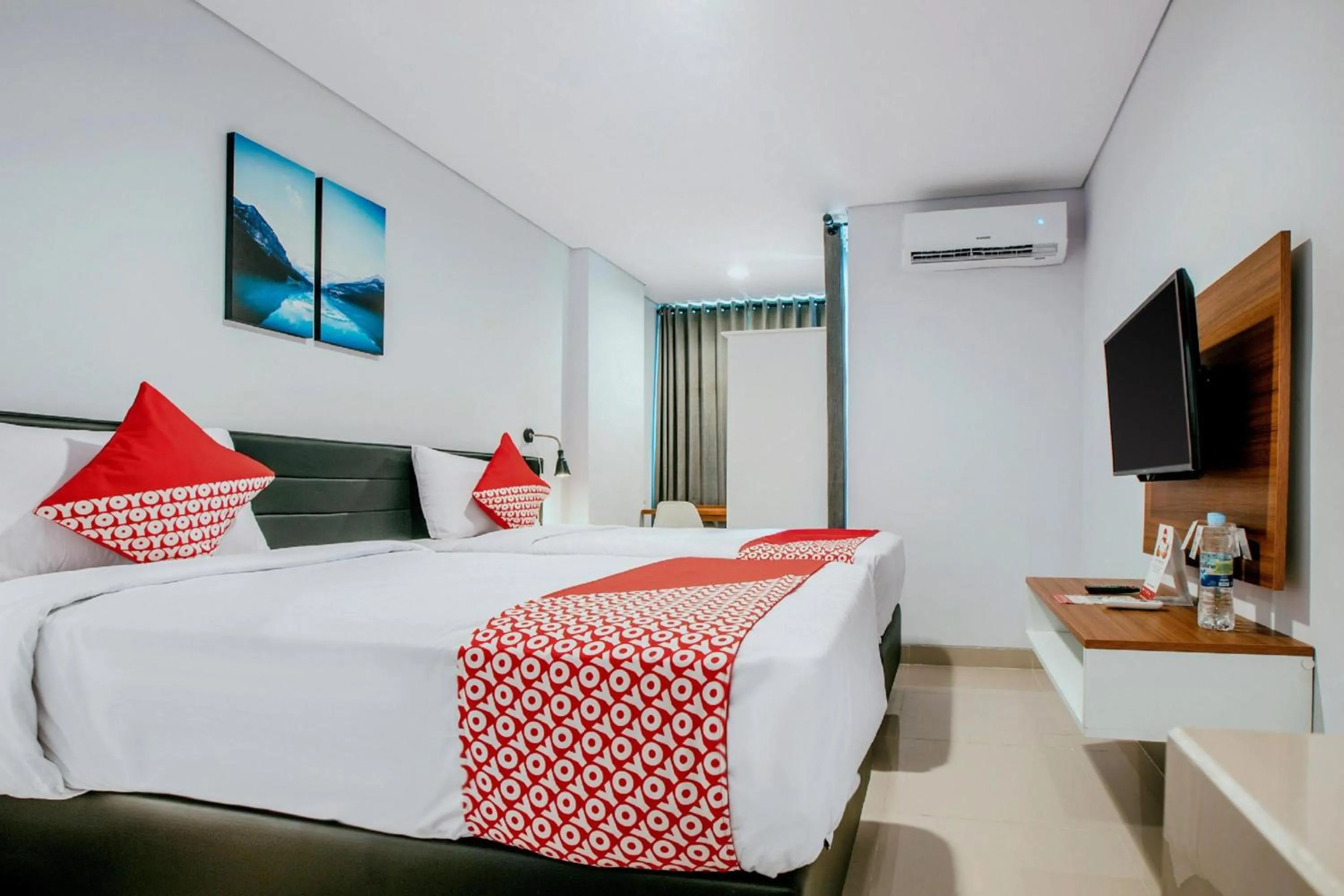 Photo of the whole room, Bed in Collection O Cikarang Near President University Formerly Enviro