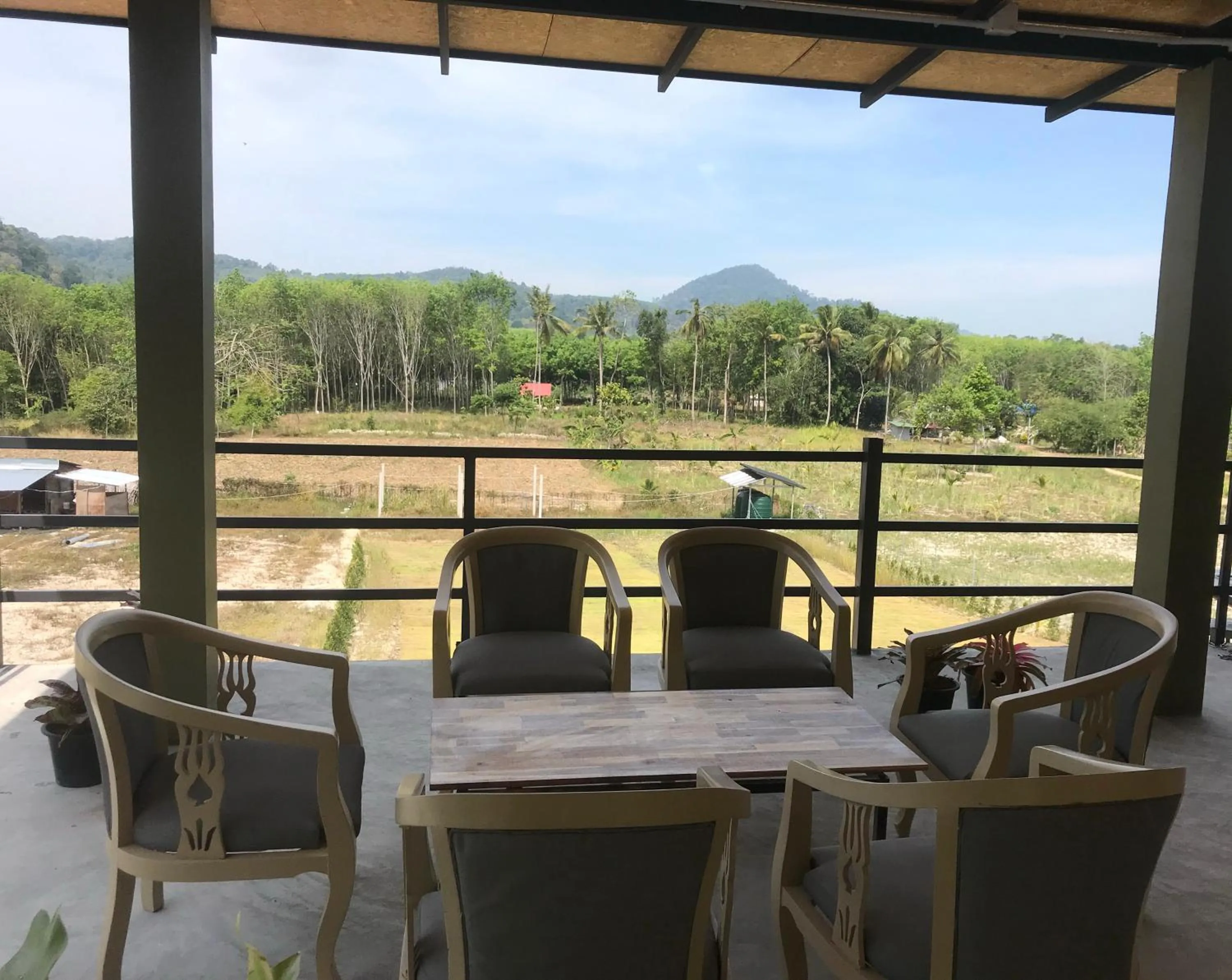 Restaurant/places to eat in Marigold Aonang Resort