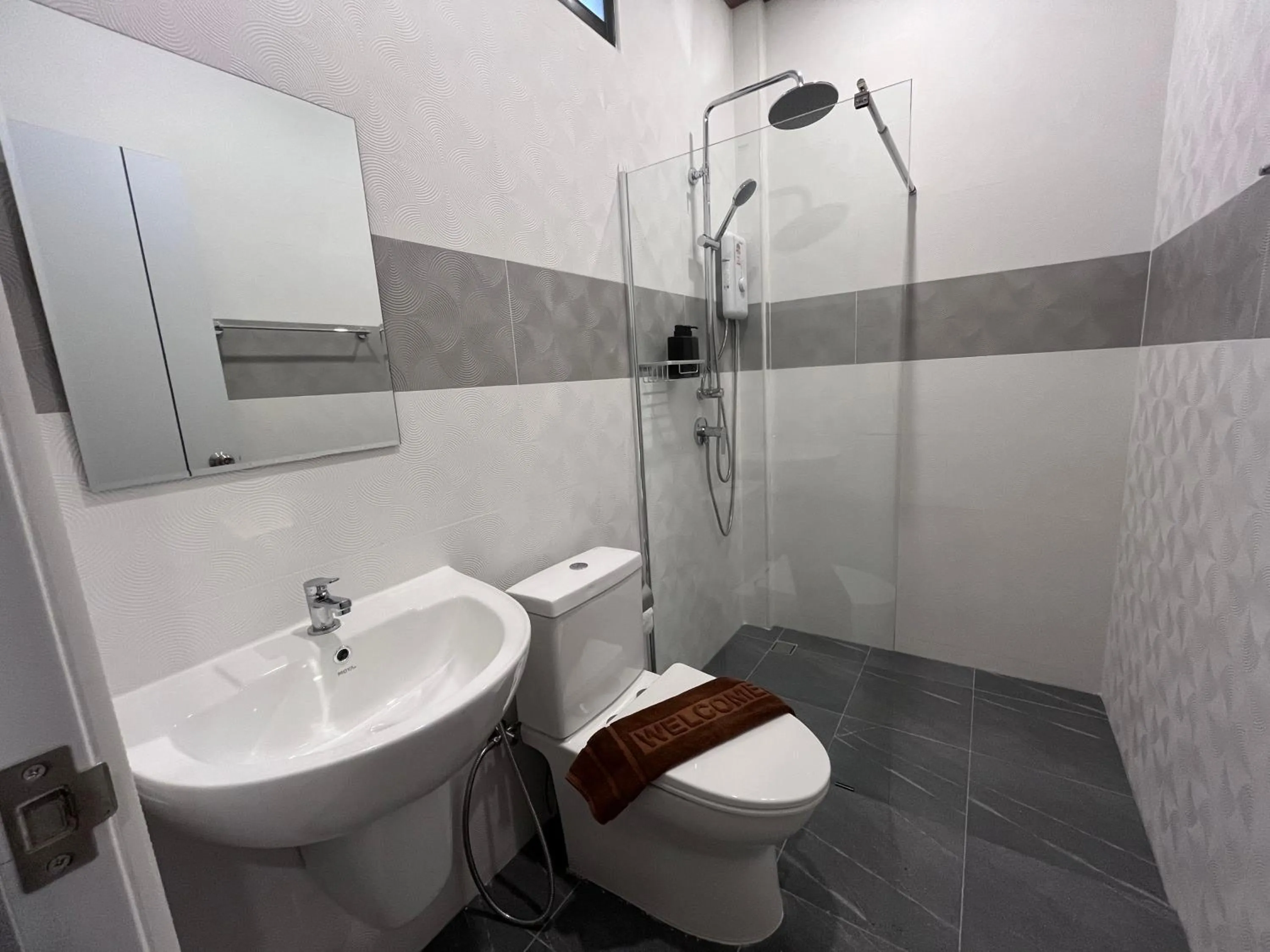 Shower in Marigold Aonang Resort