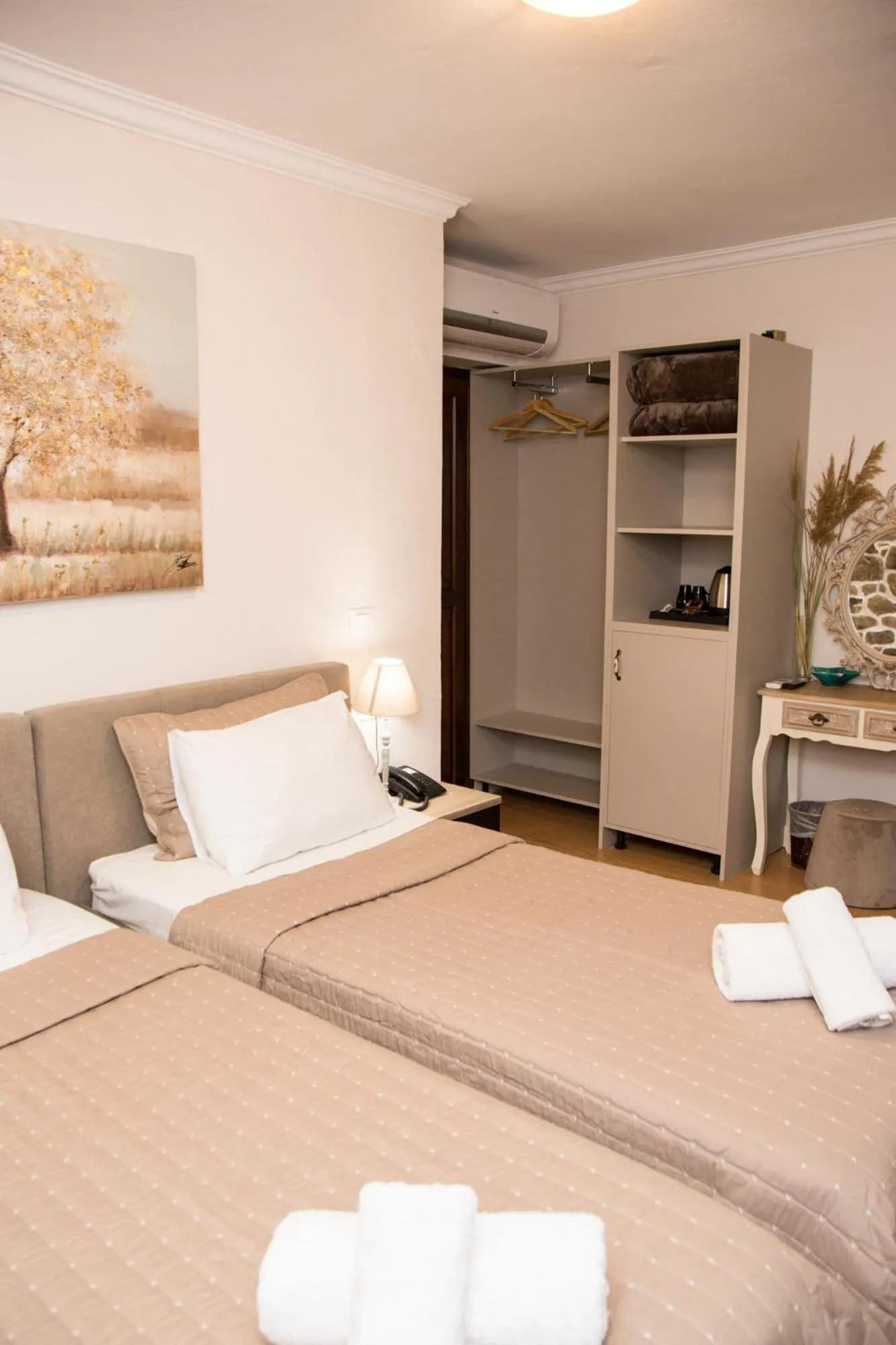 Bed in Arxontiko Hotel