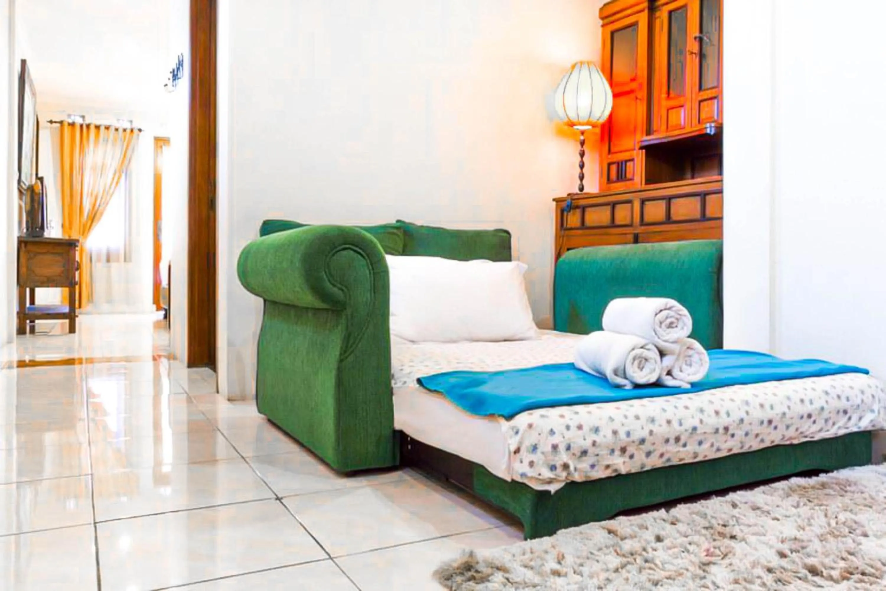 Bedroom, Bed in RedDoorz near Gasibu Bandung