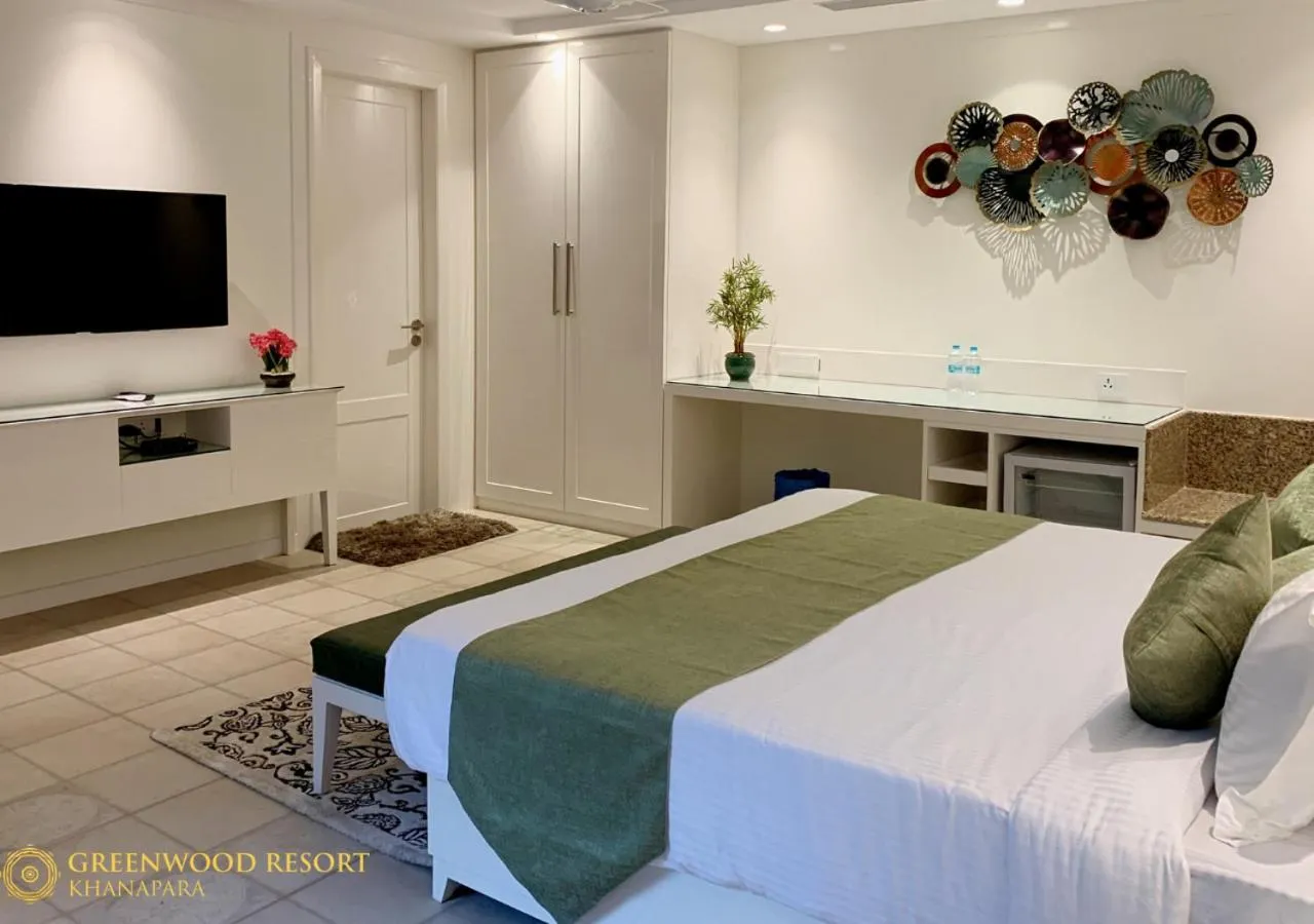 Bed in The Greenwood Resort, Guwahati