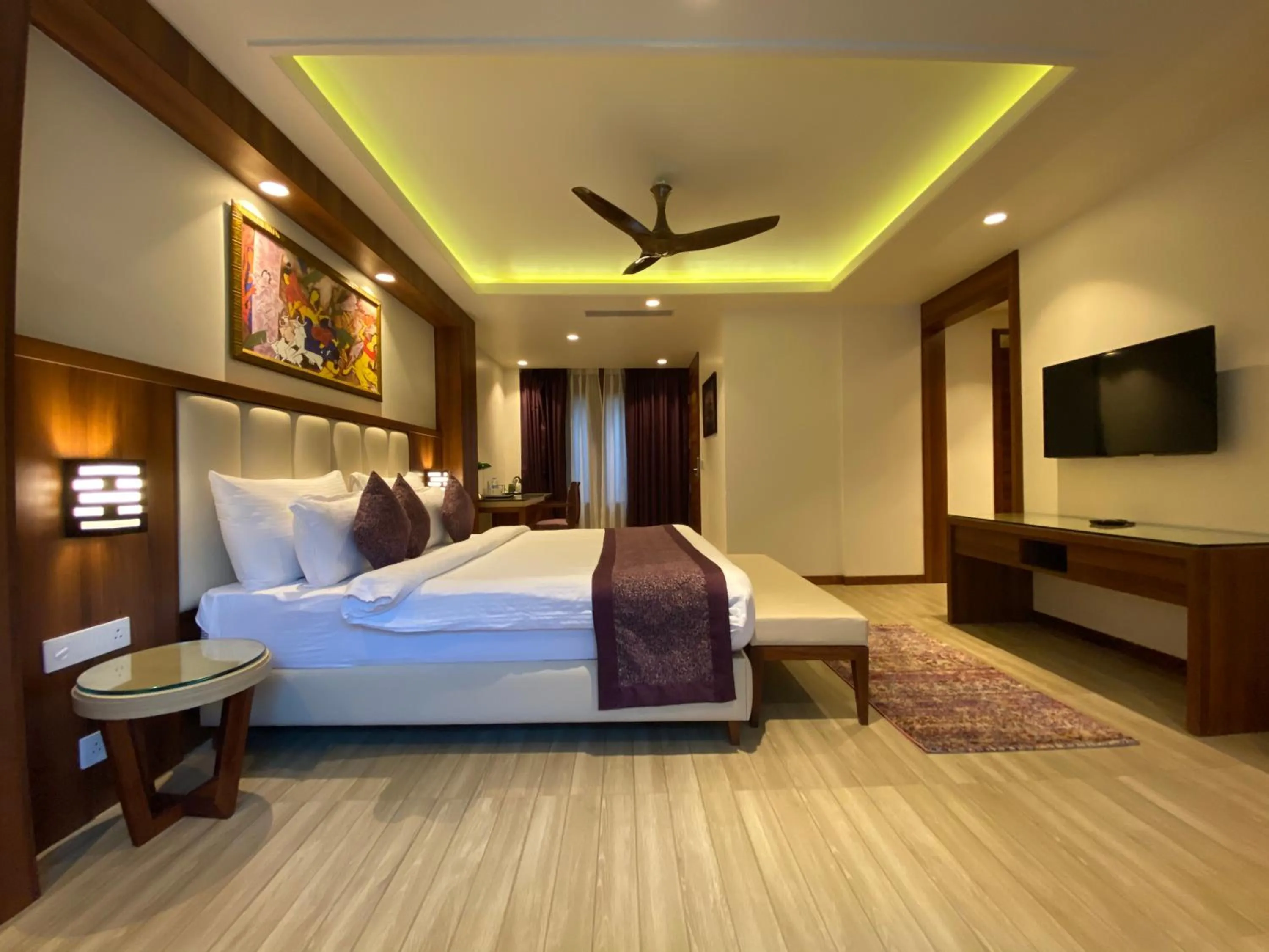 Photo of the whole room, Bed in The Greenwood Resort, Guwahati