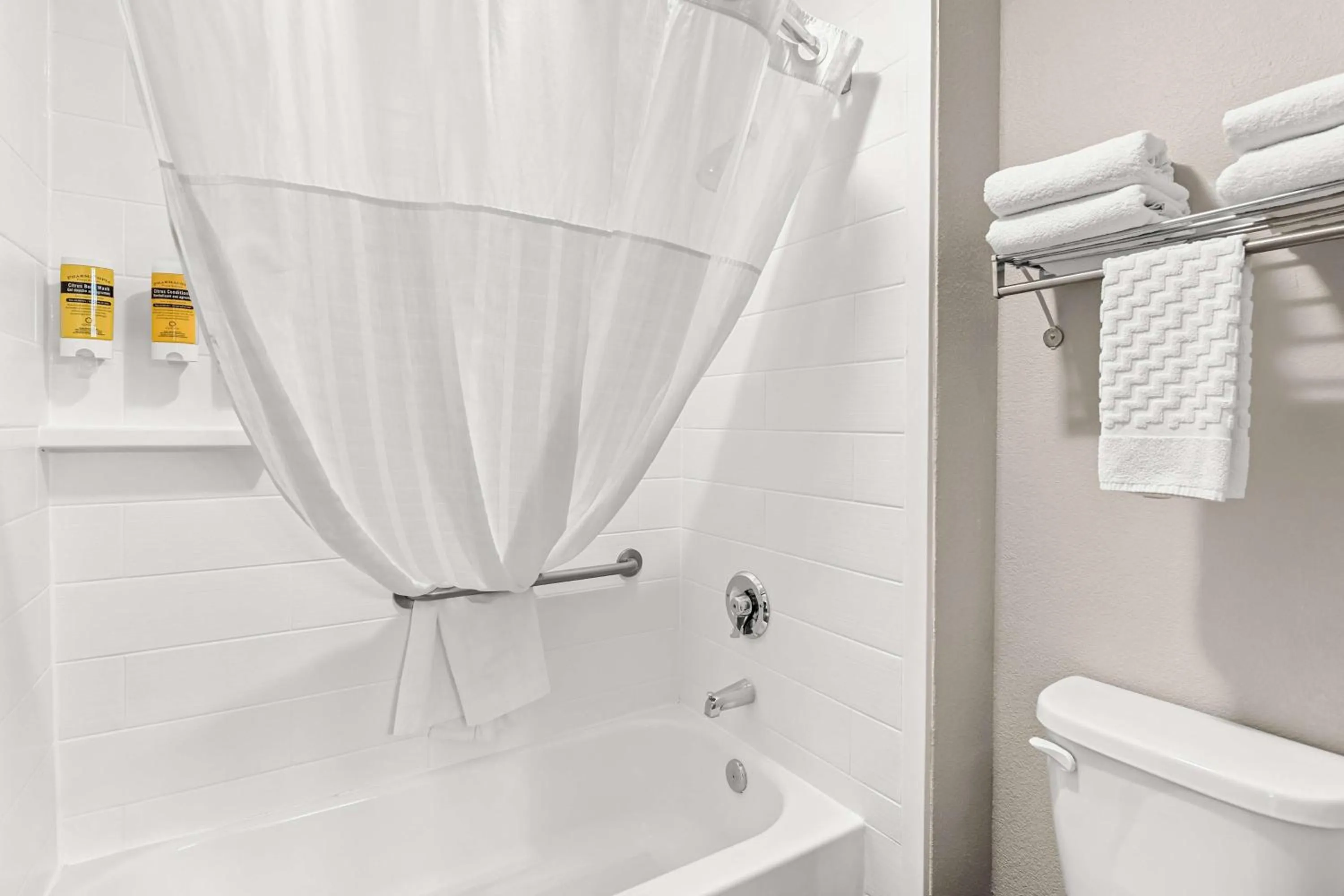 Bathroom in Best Western Plus At Lake Powell