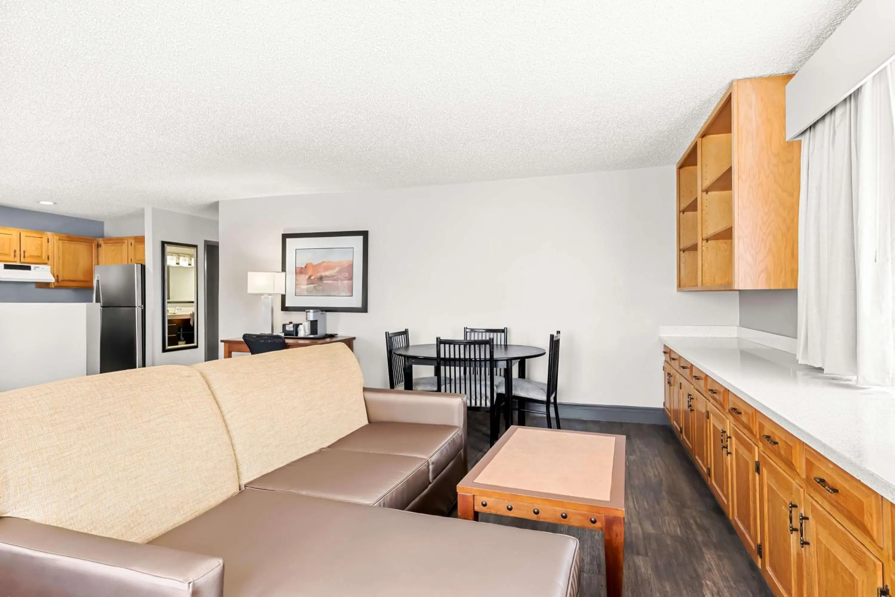 Photo of the whole room in Best Western Plus At Lake Powell