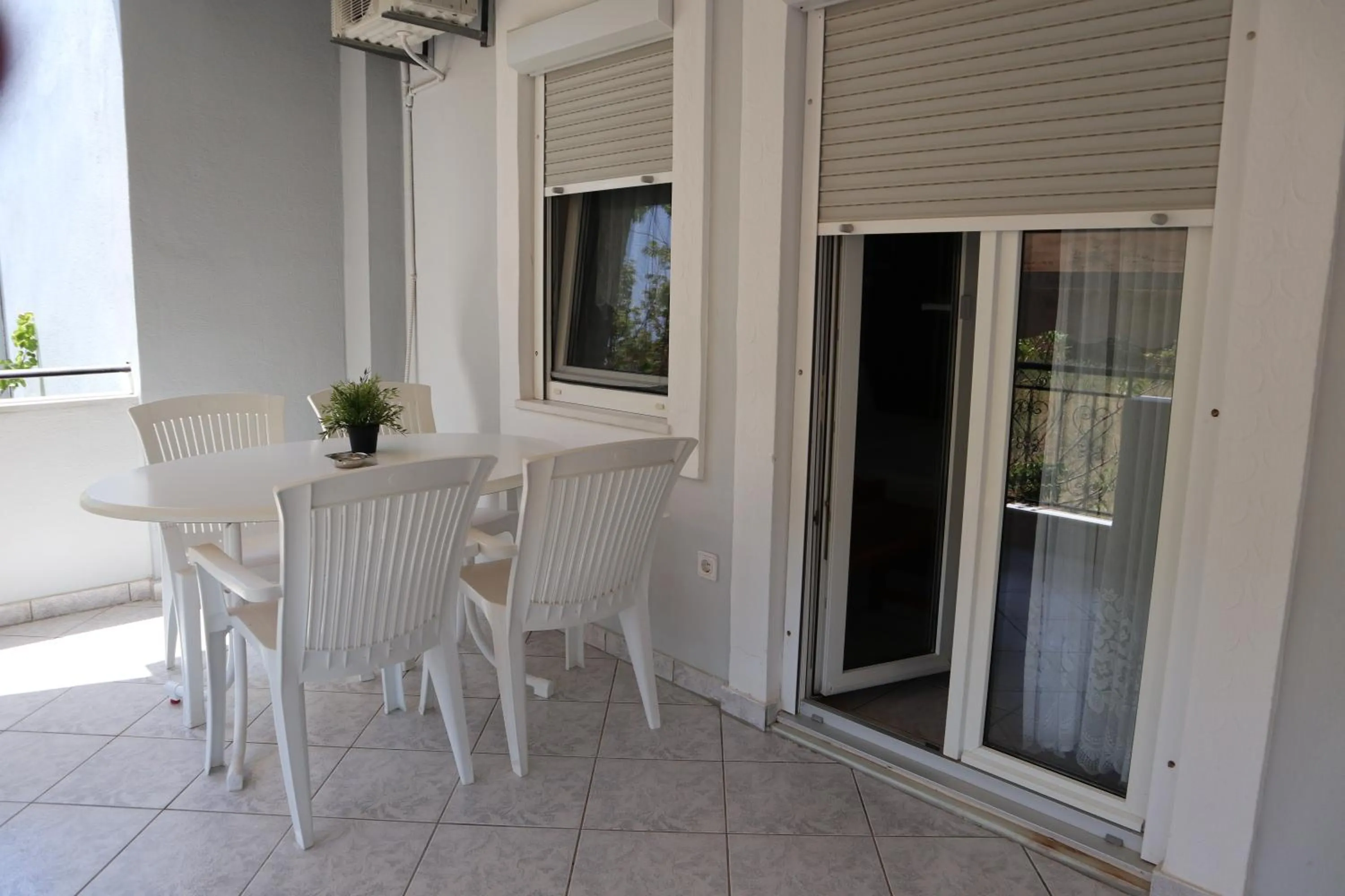 Balcony/Terrace in Delphin Rooms Sivota