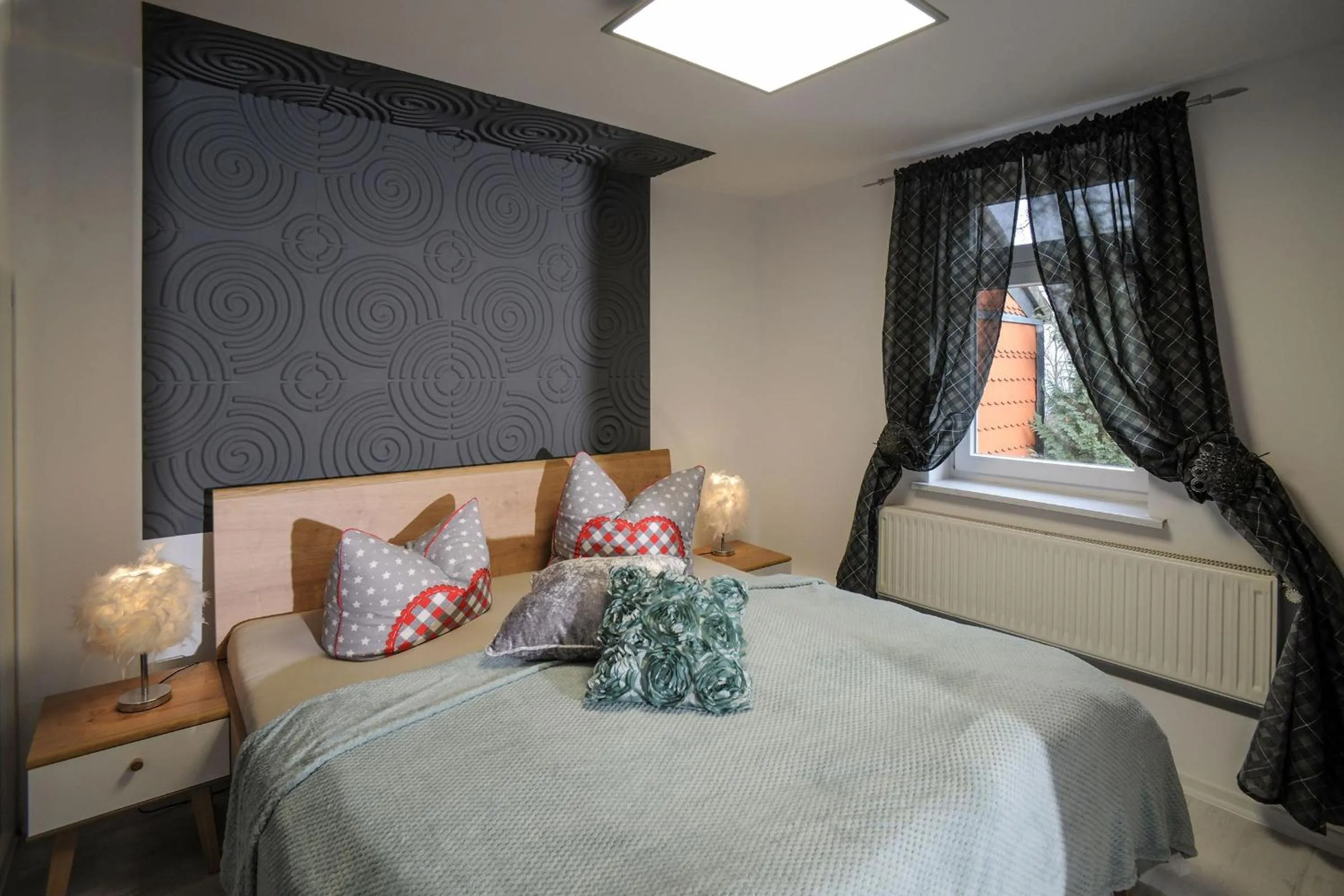 Bedroom, Bed in Designpension Traumschloss Hotel Garni