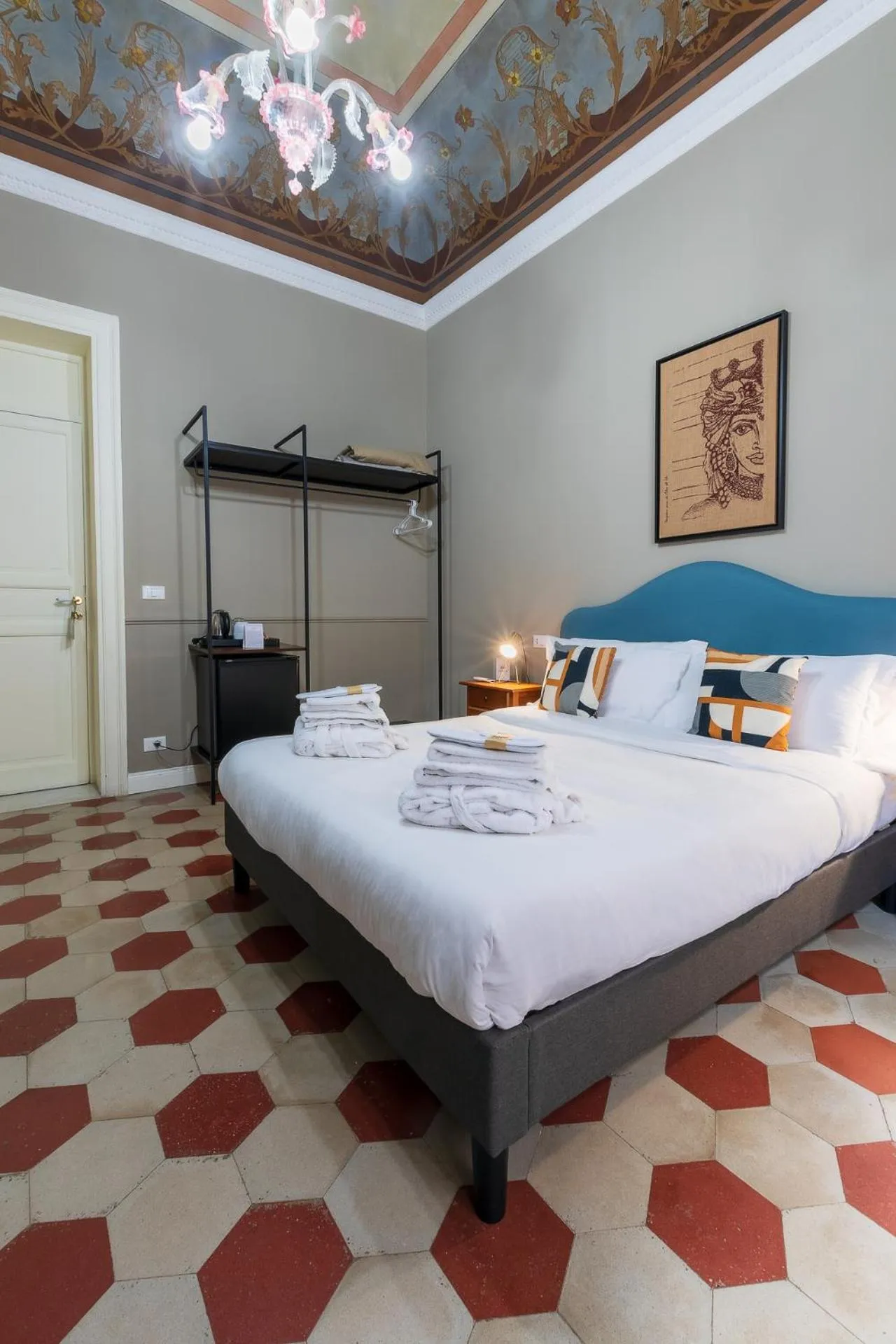 Bed in casa mo room and suite