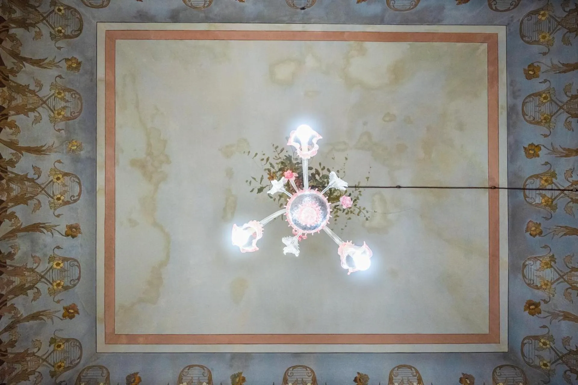 Decorative detail in casa mo room and suite