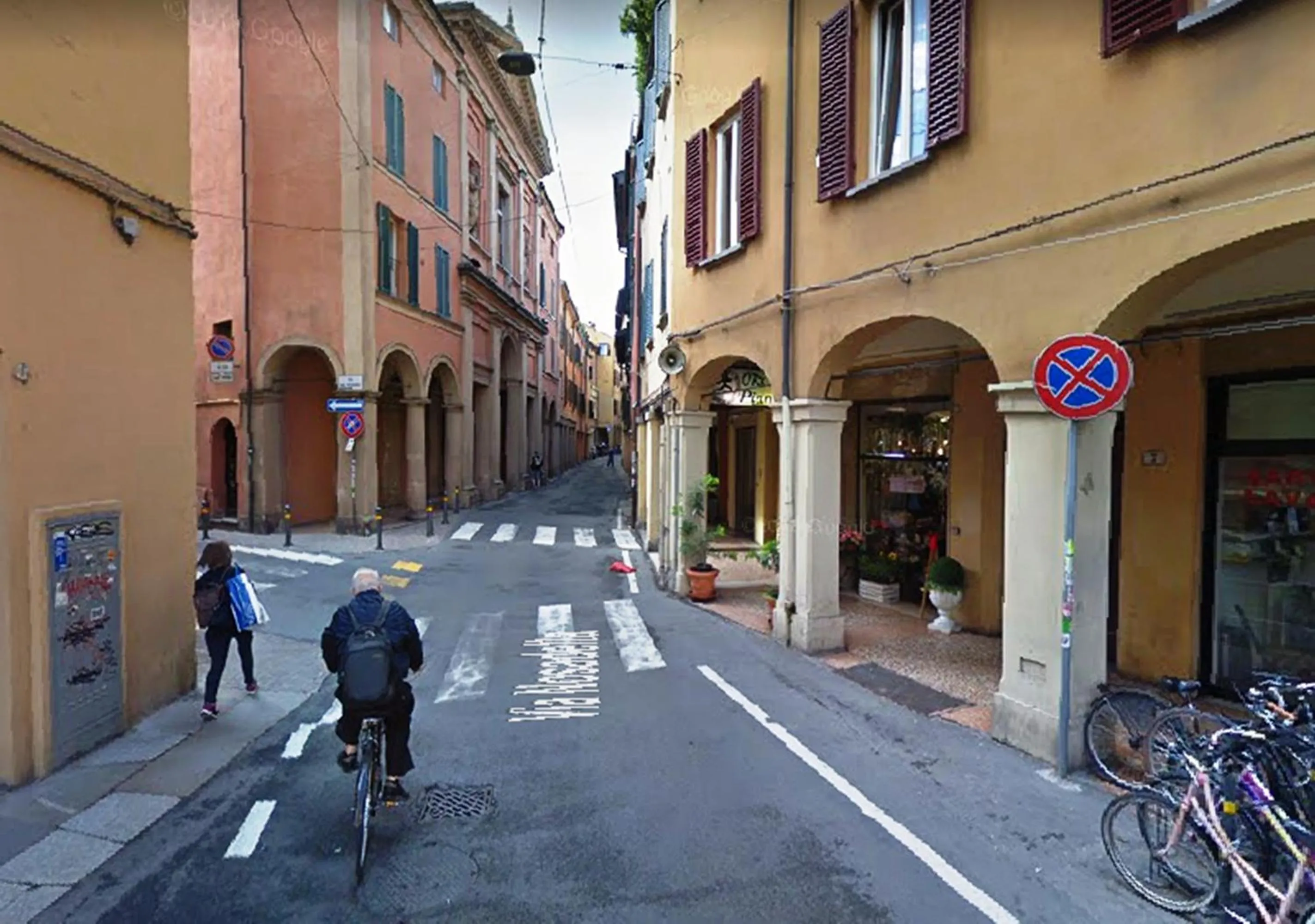Property building in Hostel Il Nosadillo - Bologna