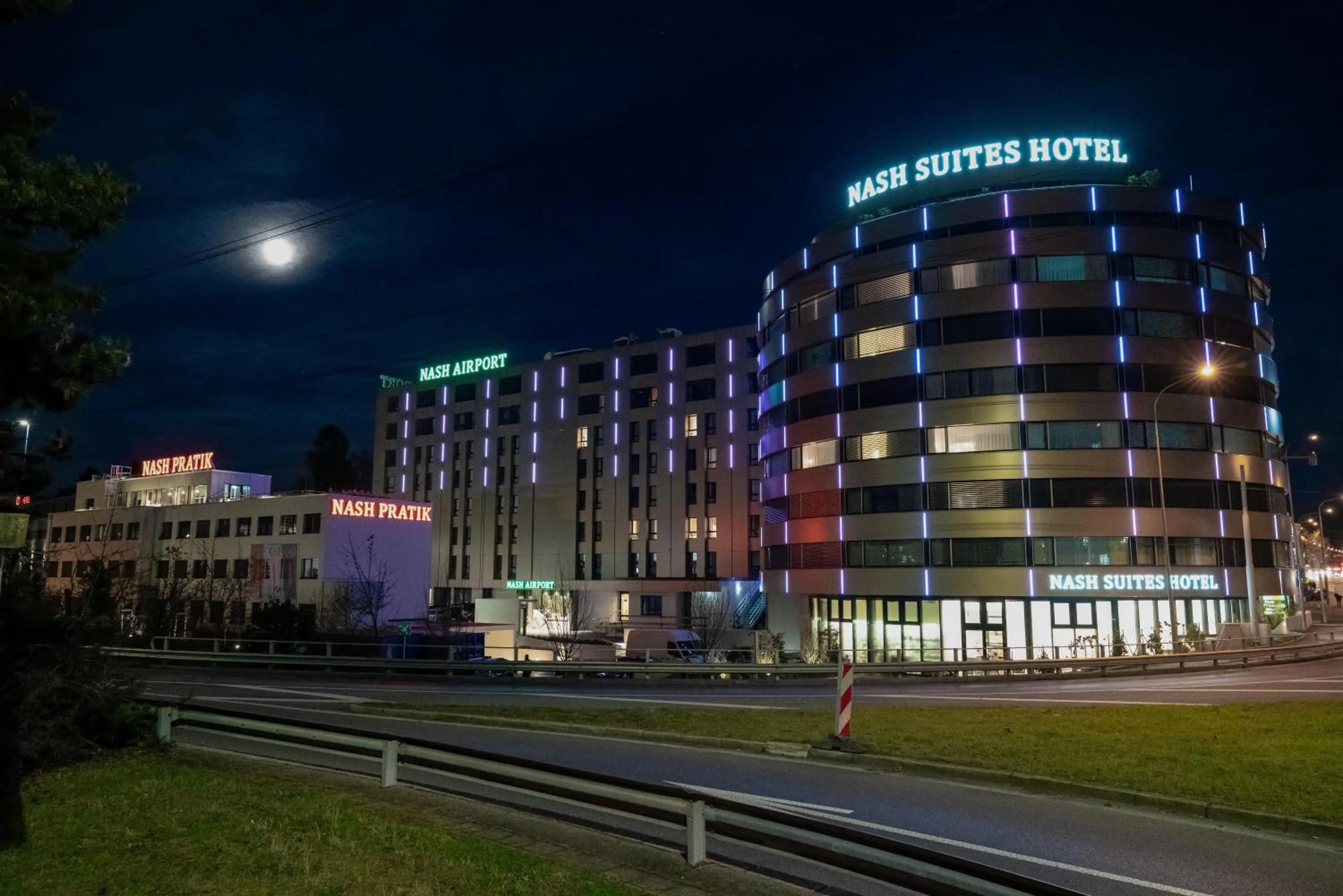 Nash Suites Airport Hotel