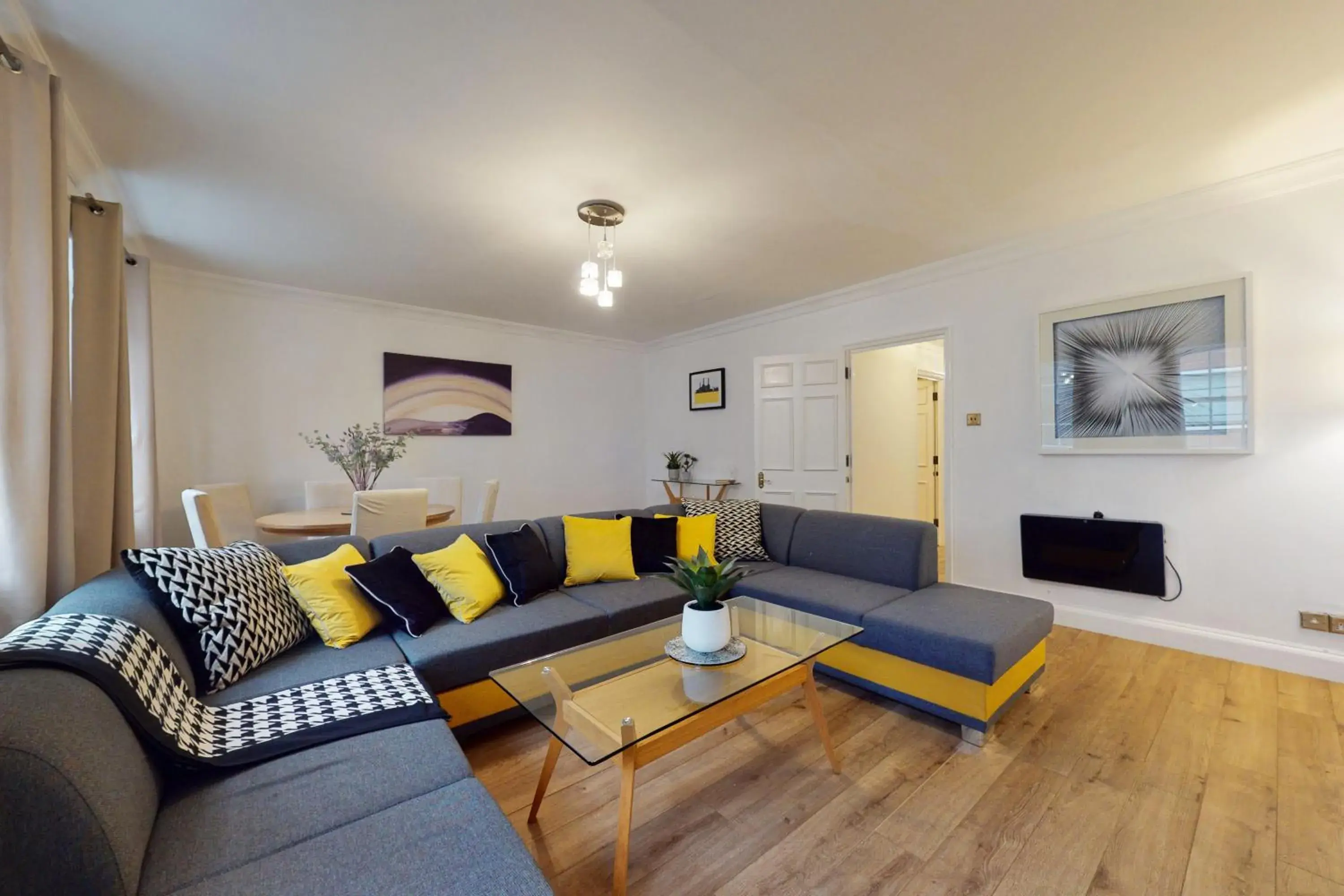 Superior Two-Bedroom Apartment in Park Lane Apartments - Clarges Street Superior Two-Bedroom Apartment in Park Lane Apartments - Clarges Street