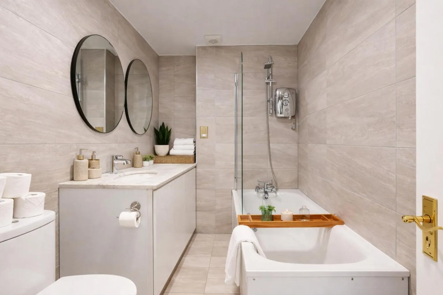 Shower in Park Lane Apartments - Clarges Street