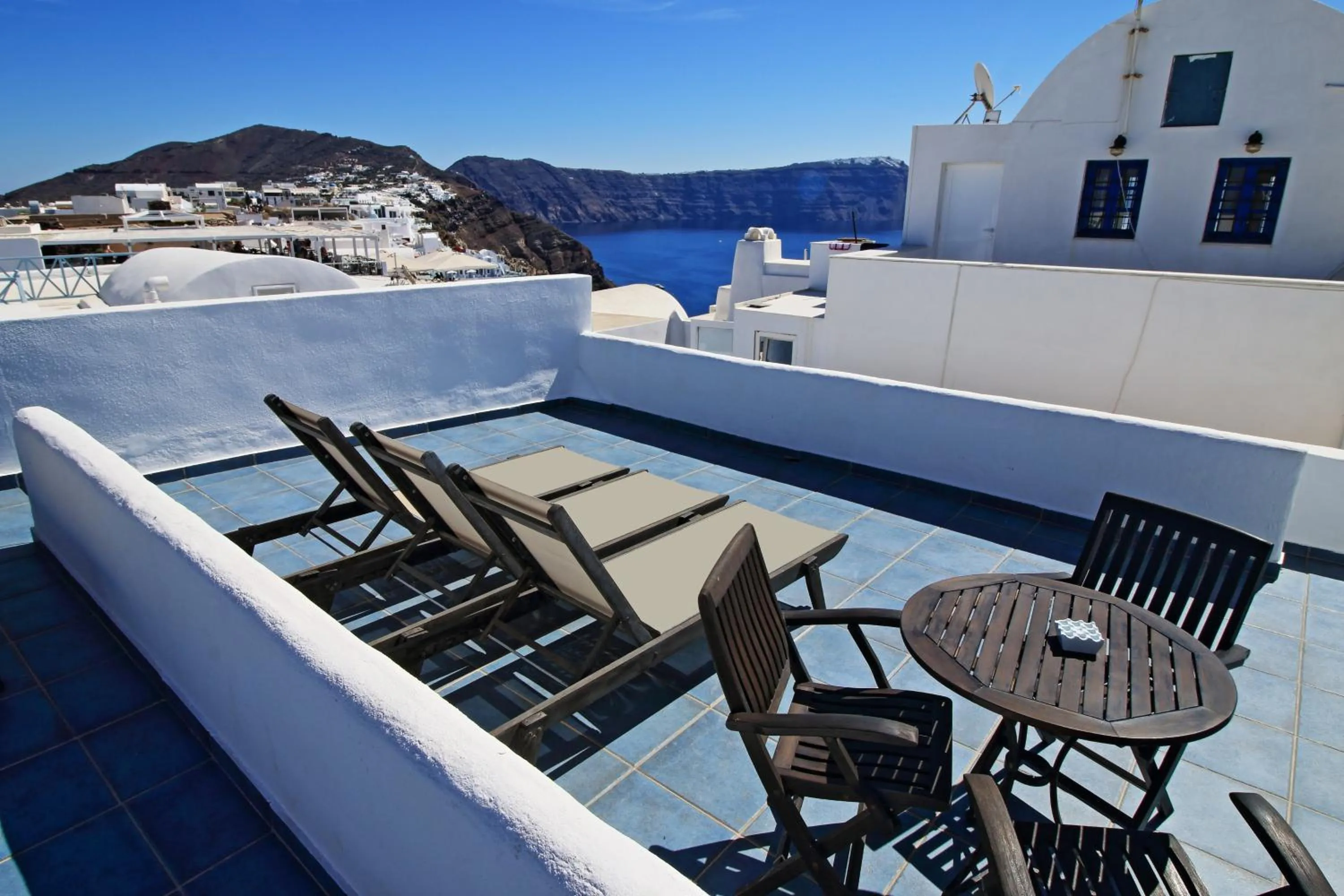 Balcony/Terrace in Aethrio Sunset Village - Oia