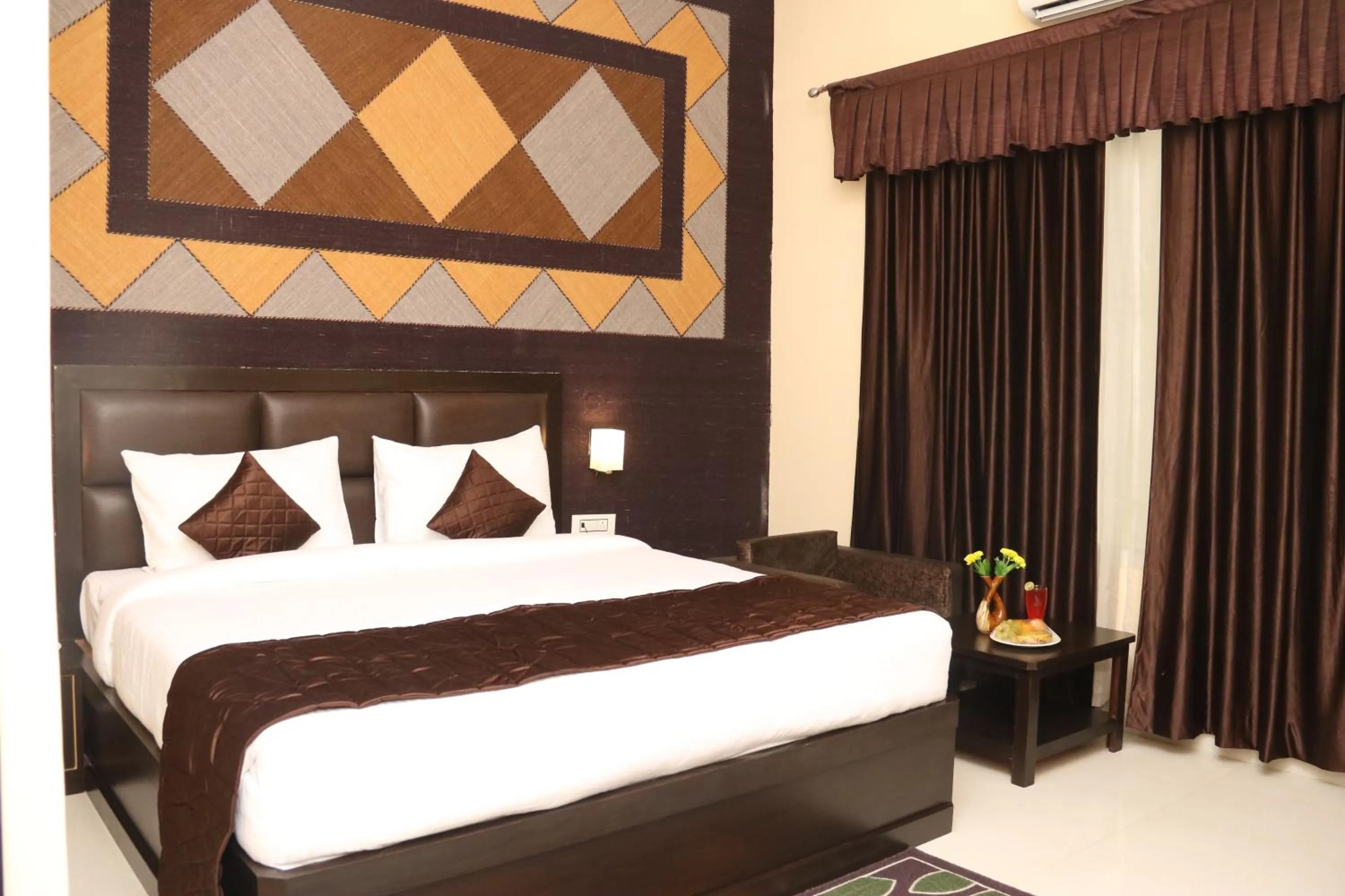 Bed in GenX Mirzapur