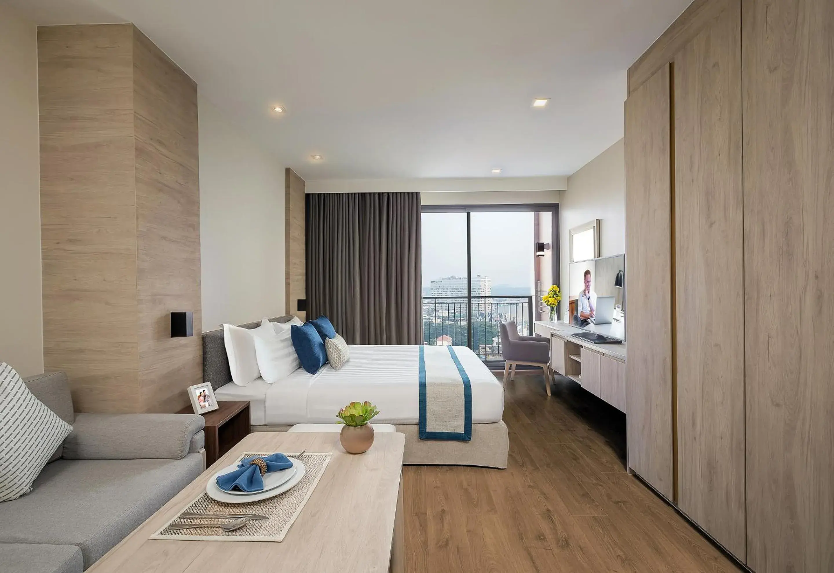 Photo of the whole room, Bed in Somerset Harbourview Sri Racha Photo of the whole room, Bed in Somerset Harbourview Sri Racha
