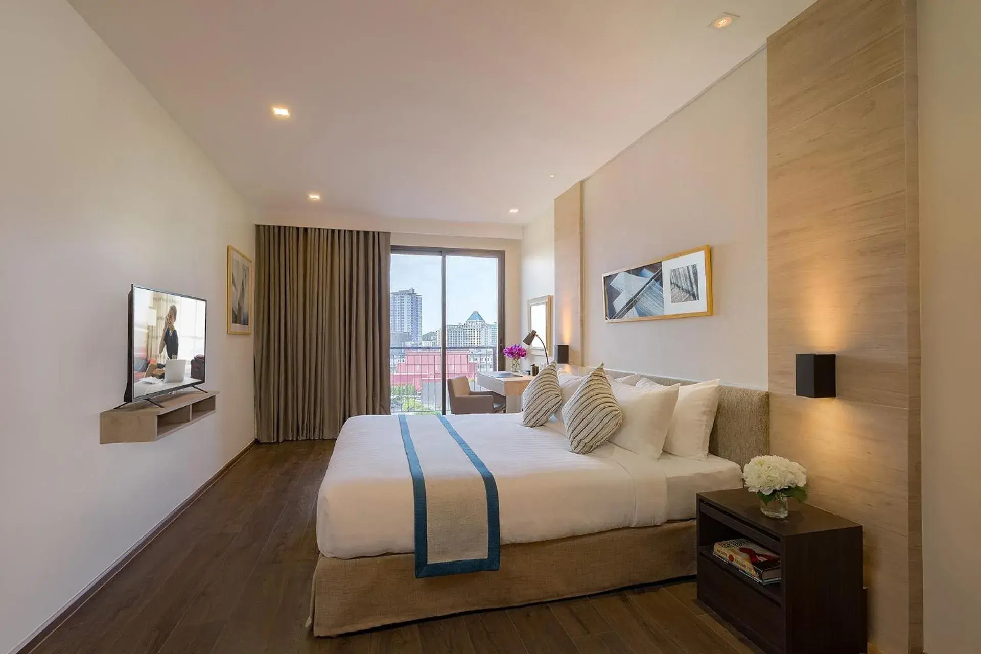 One-Bedroom Apartment in Somerset Harbourview Sri Racha One-Bedroom Apartment in Somerset Harbourview Sri Racha