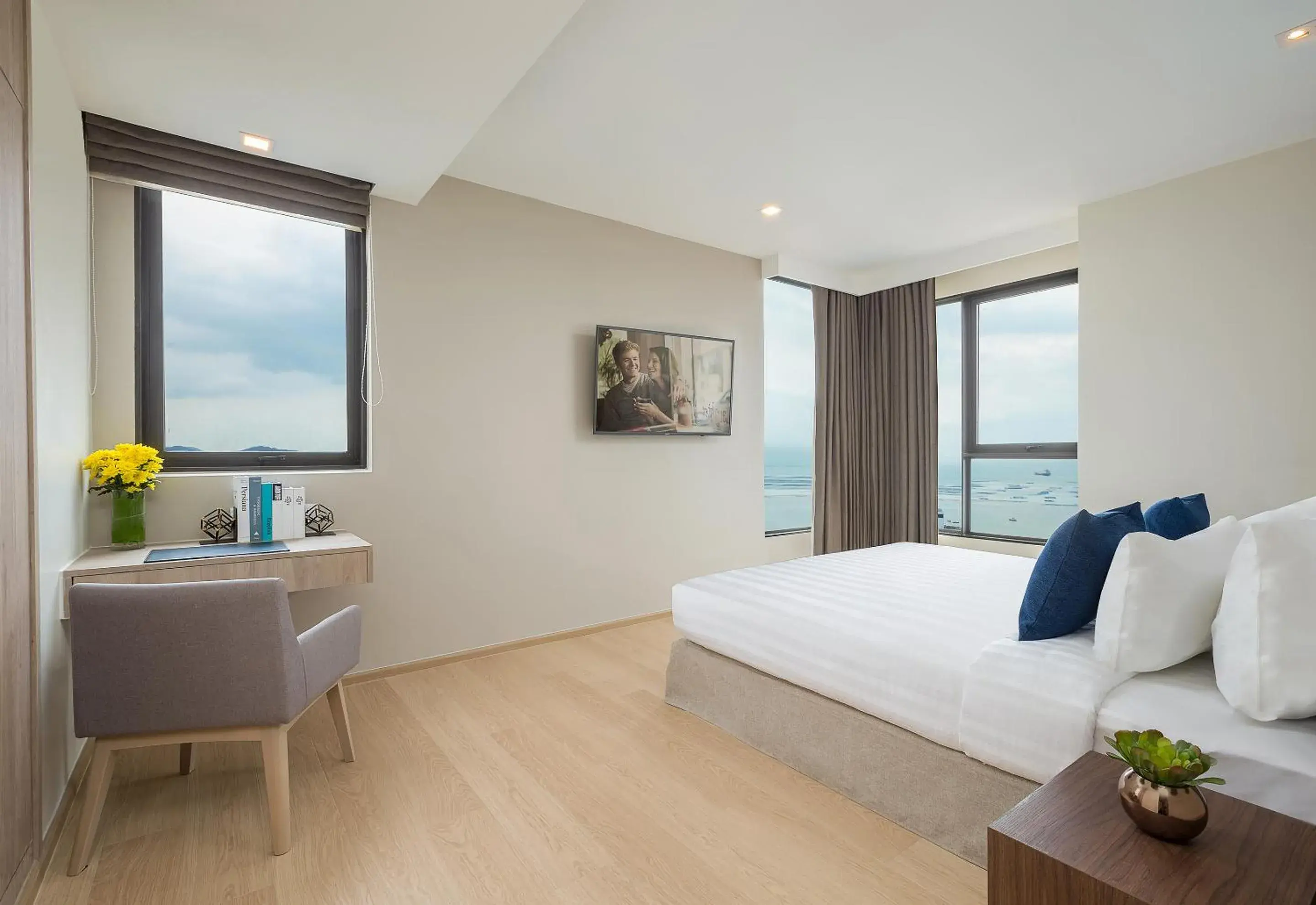 Bedroom, Bed in Somerset Harbourview Sri Racha Bedroom, Bed in Somerset Harbourview Sri Racha