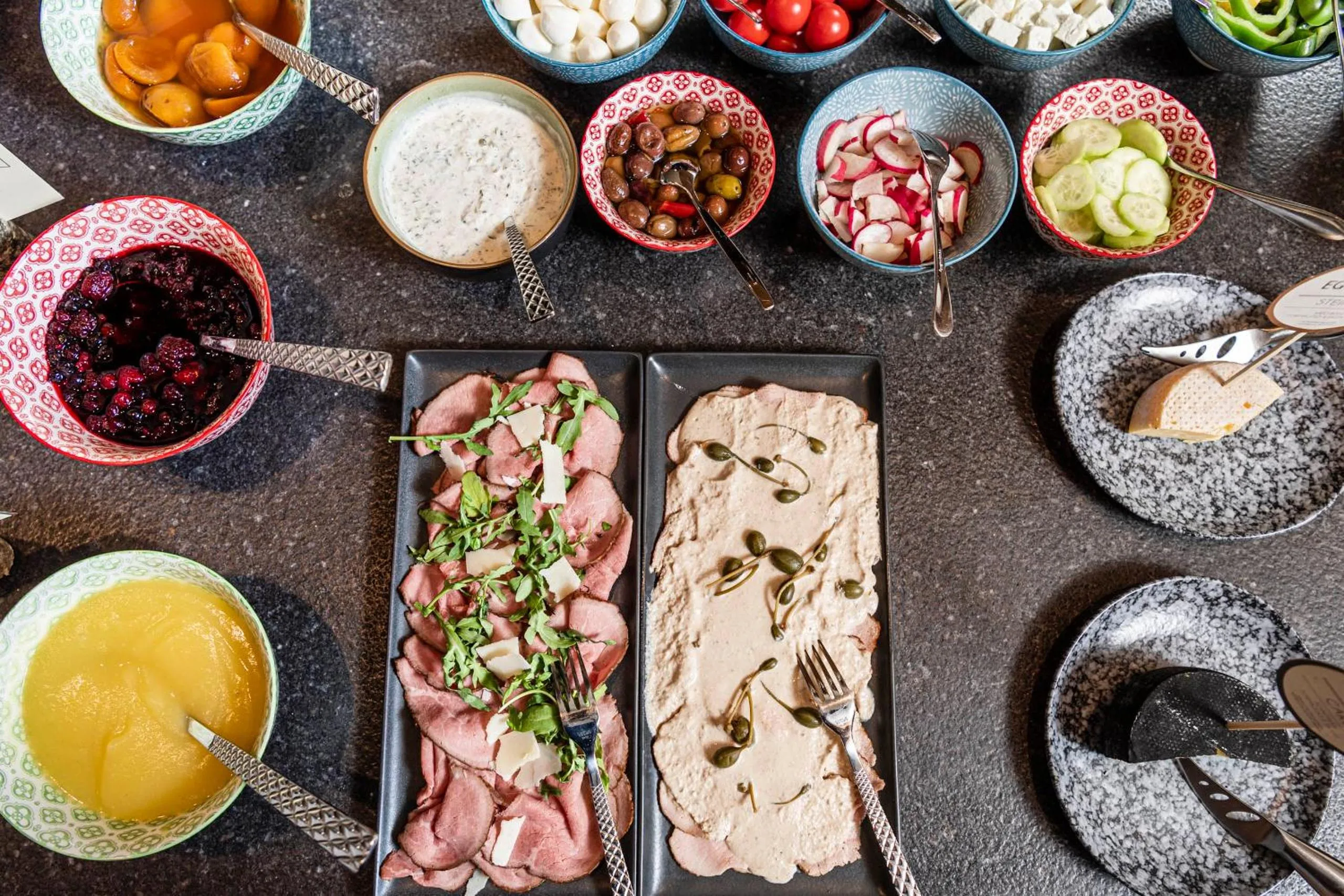 Food and drinks in Viel Nois Guest House