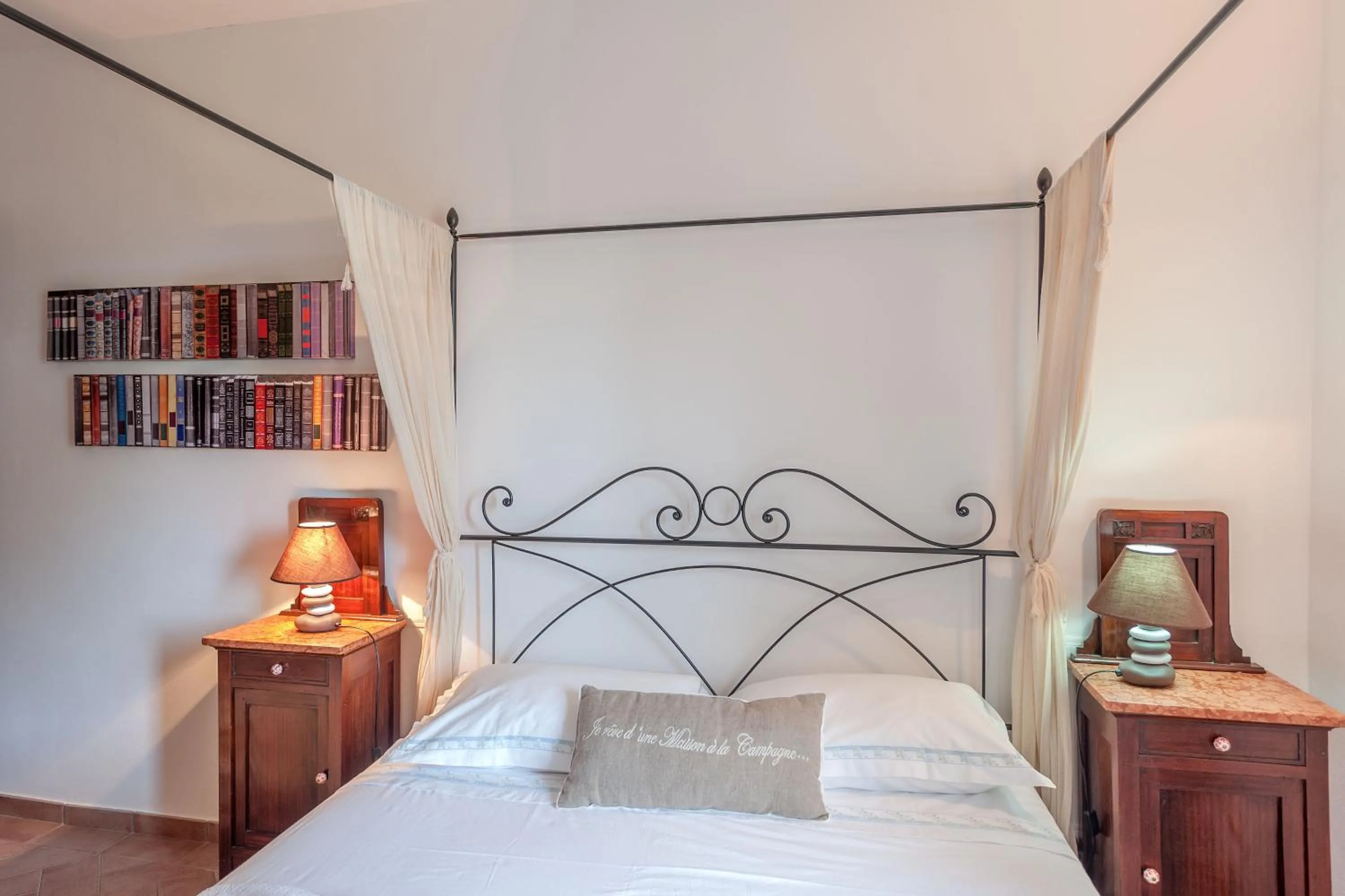 Bed in Le Tartarughe rooms