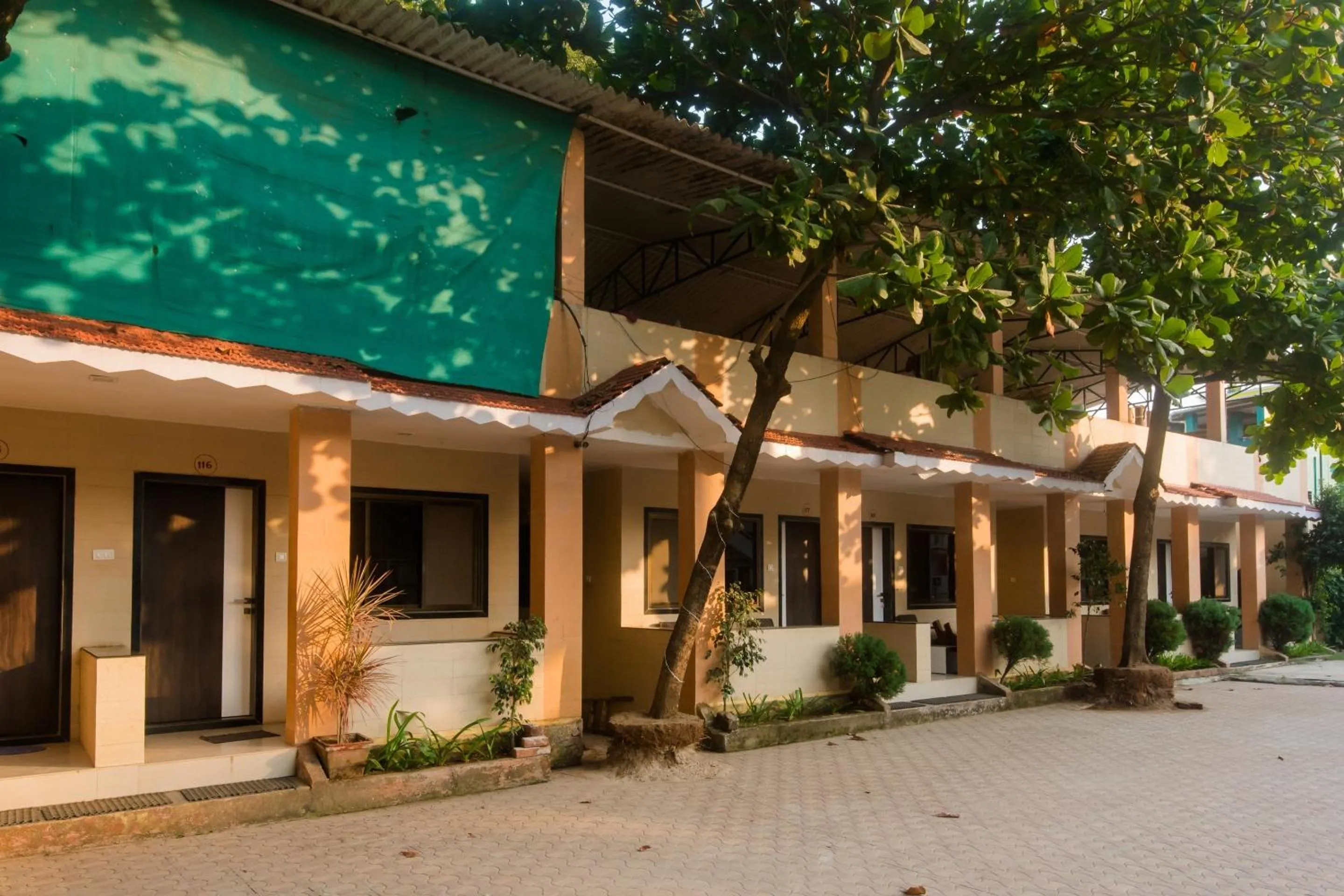 Facade/entrance in Hotel O Manori Resort