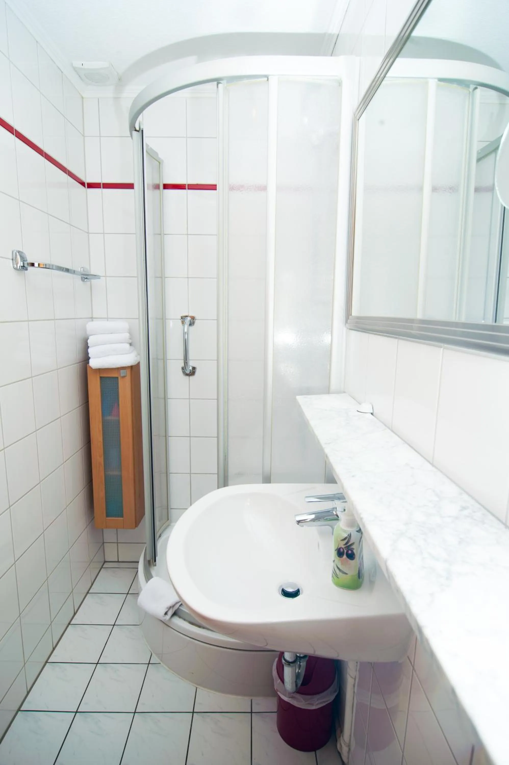 Shower in Ferienapartments Schnibbe
