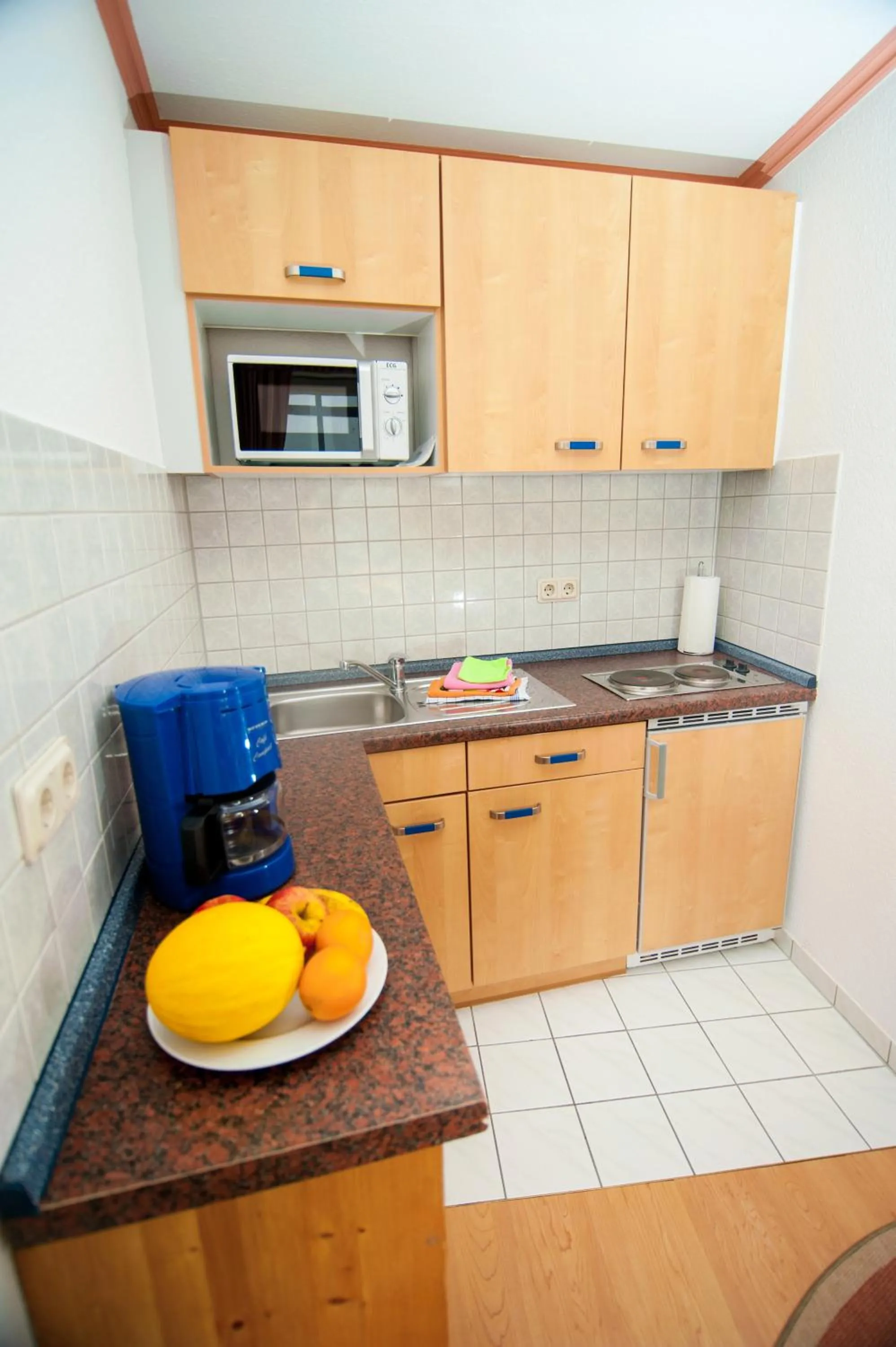 Kitchen or kitchenette in Ferienapartments Schnibbe