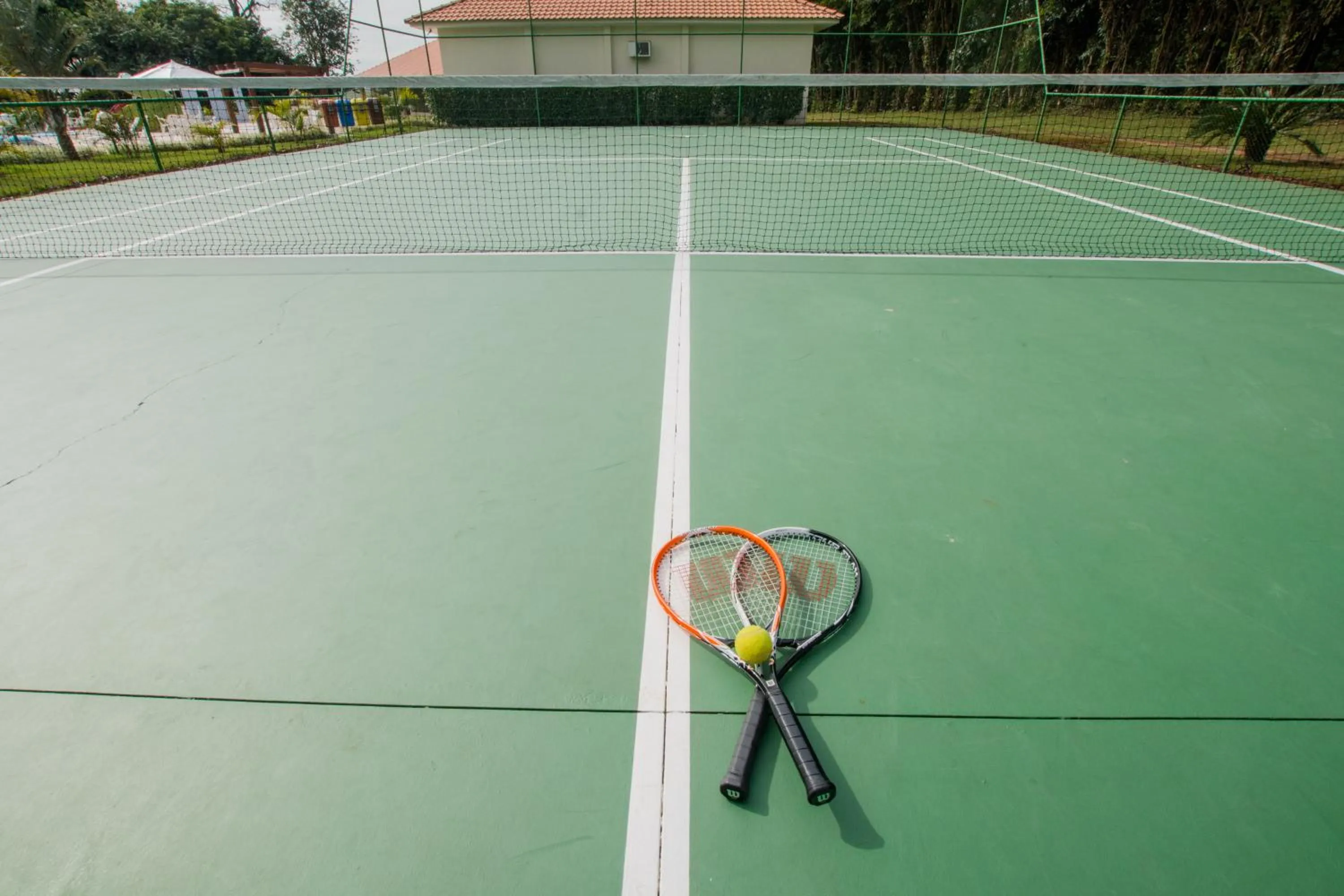 Tennis court in Complexo Eco Cataratas Resort by SJ