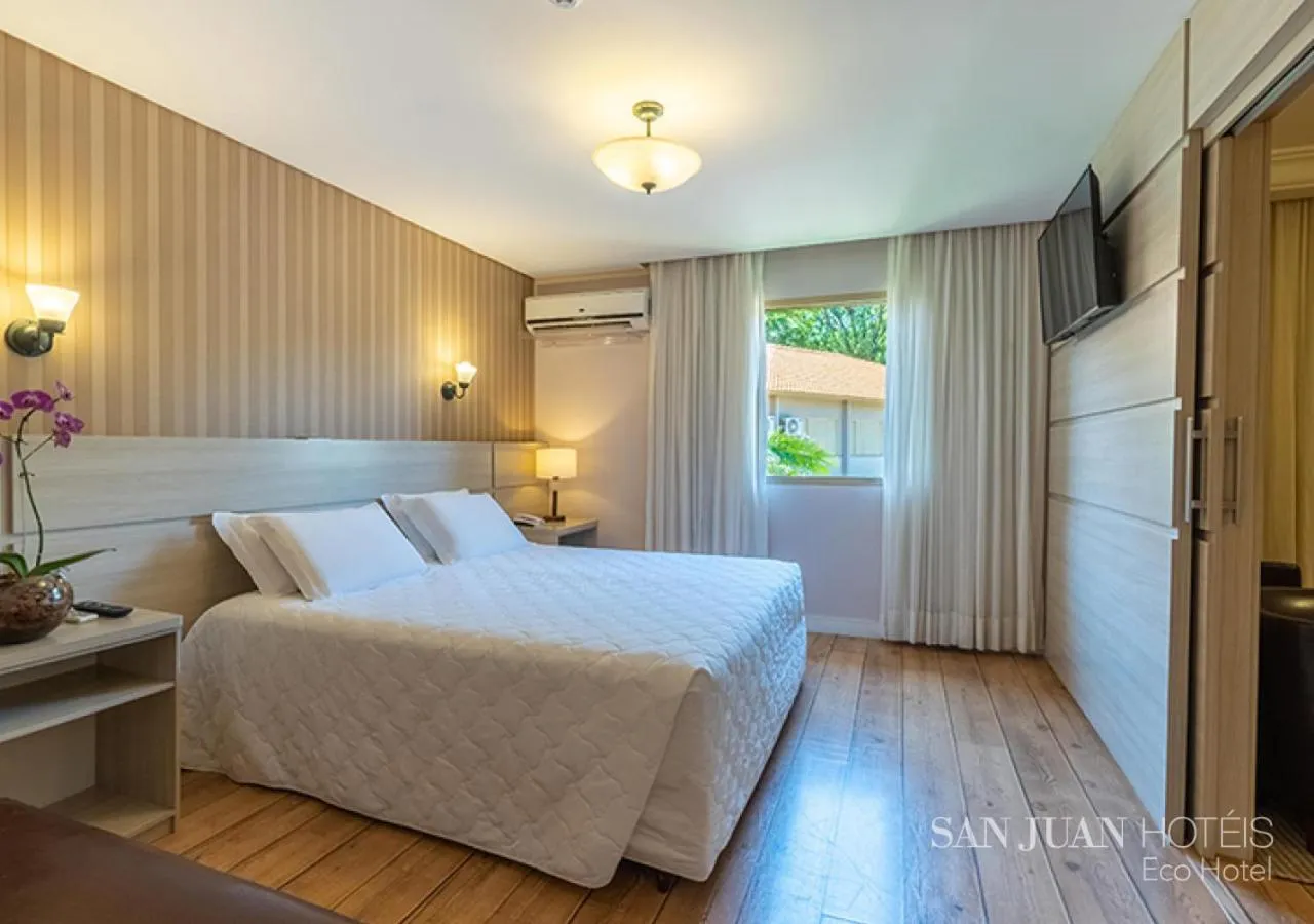 Bed in Complexo Eco Cataratas Resort by SJ