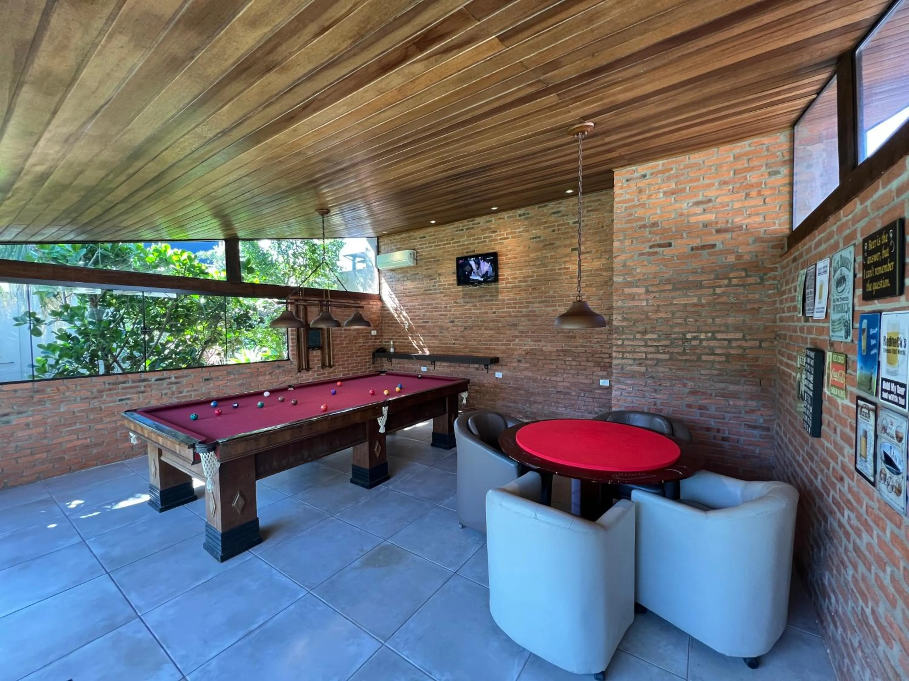 Communal lounge/ TV room in SJ Jaguariaíva - San Juan Jaguariaíva