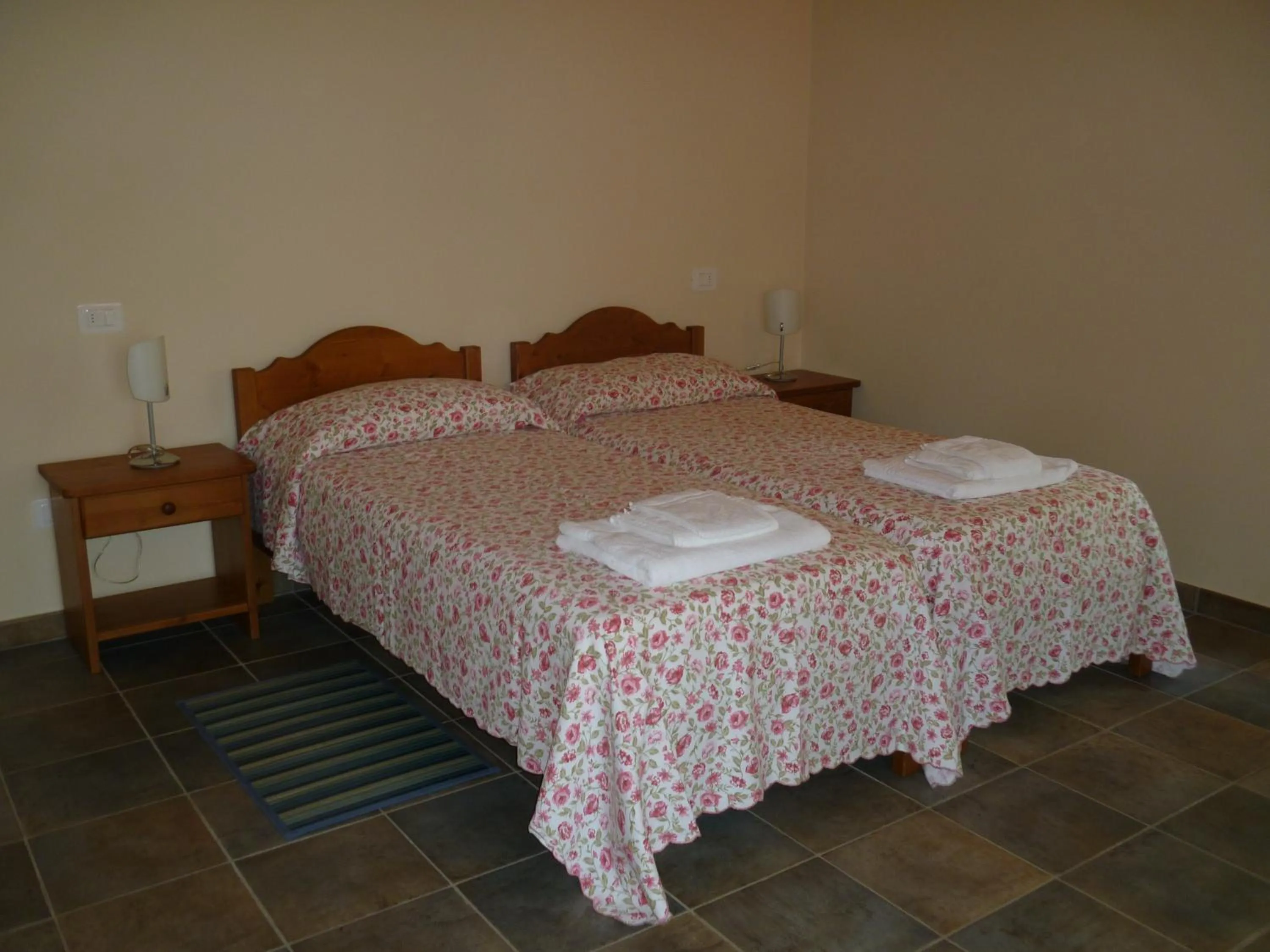 Decorative detail, Bed in Agriturismo Corte Carolina
