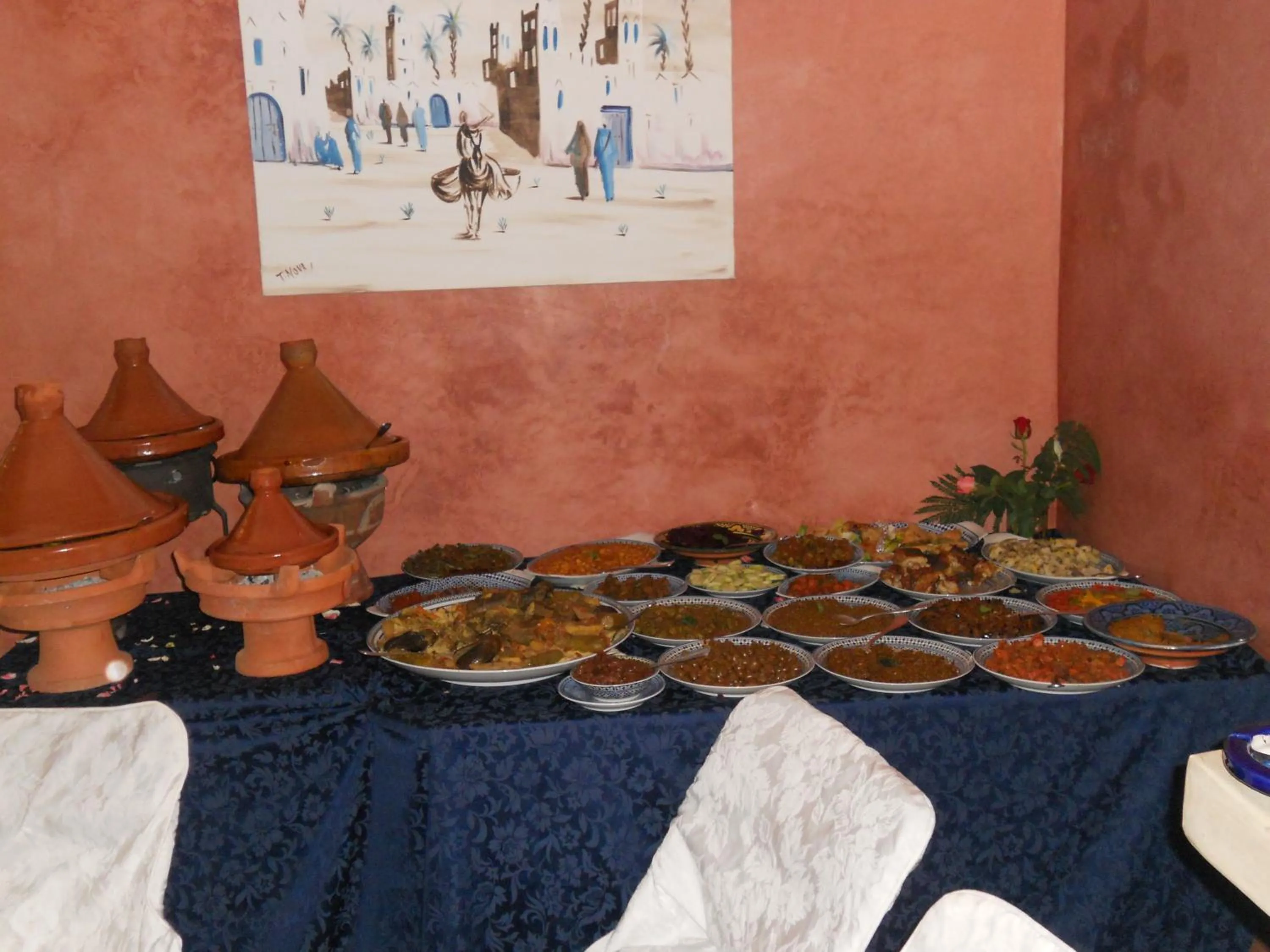 Restaurant/places to eat in Riad Morgane