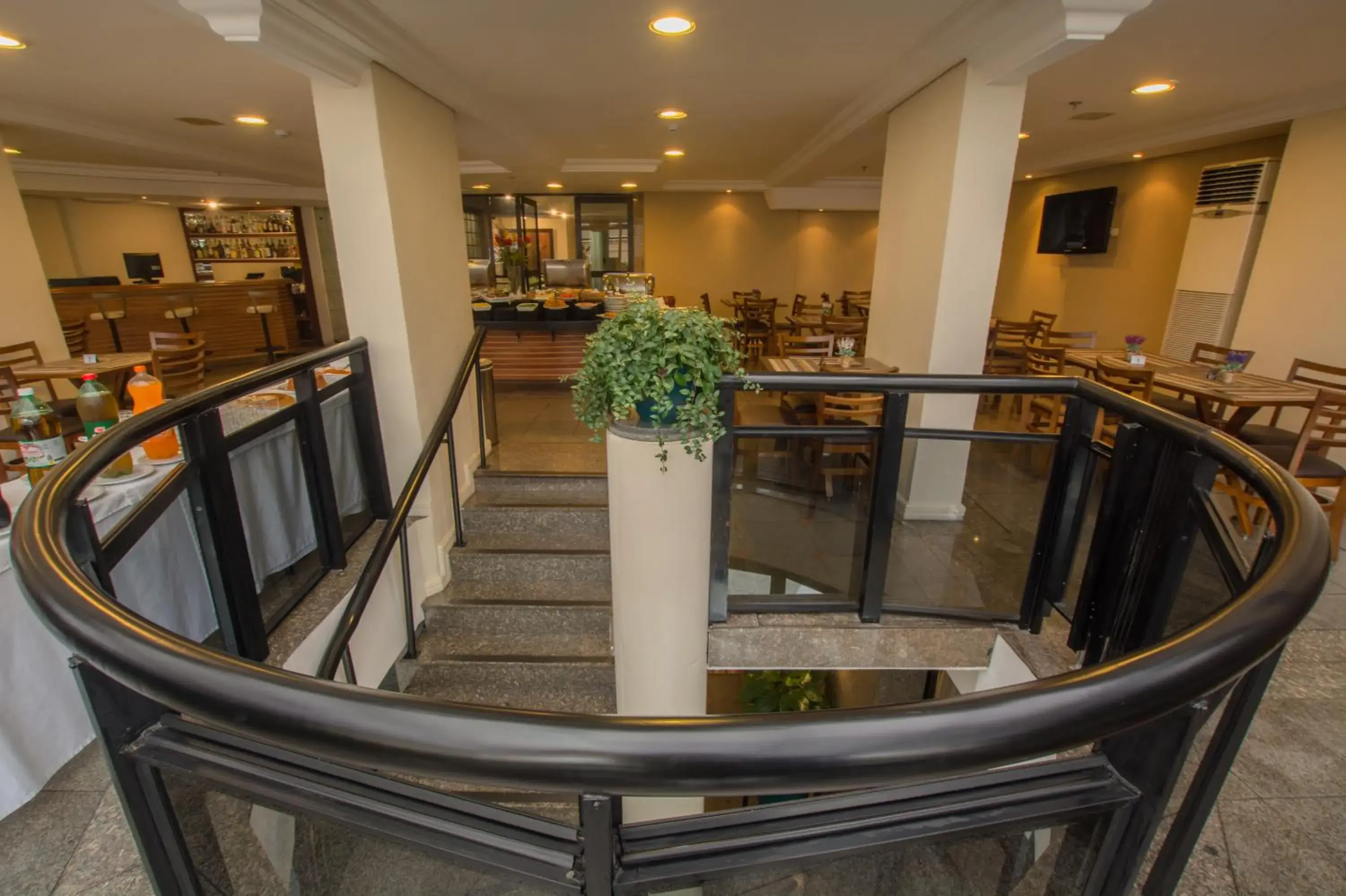 Restaurant/places to eat in SJ Business - San Juan São Paulo Restaurant/places to eat in SJ Business - San Juan São Paulo