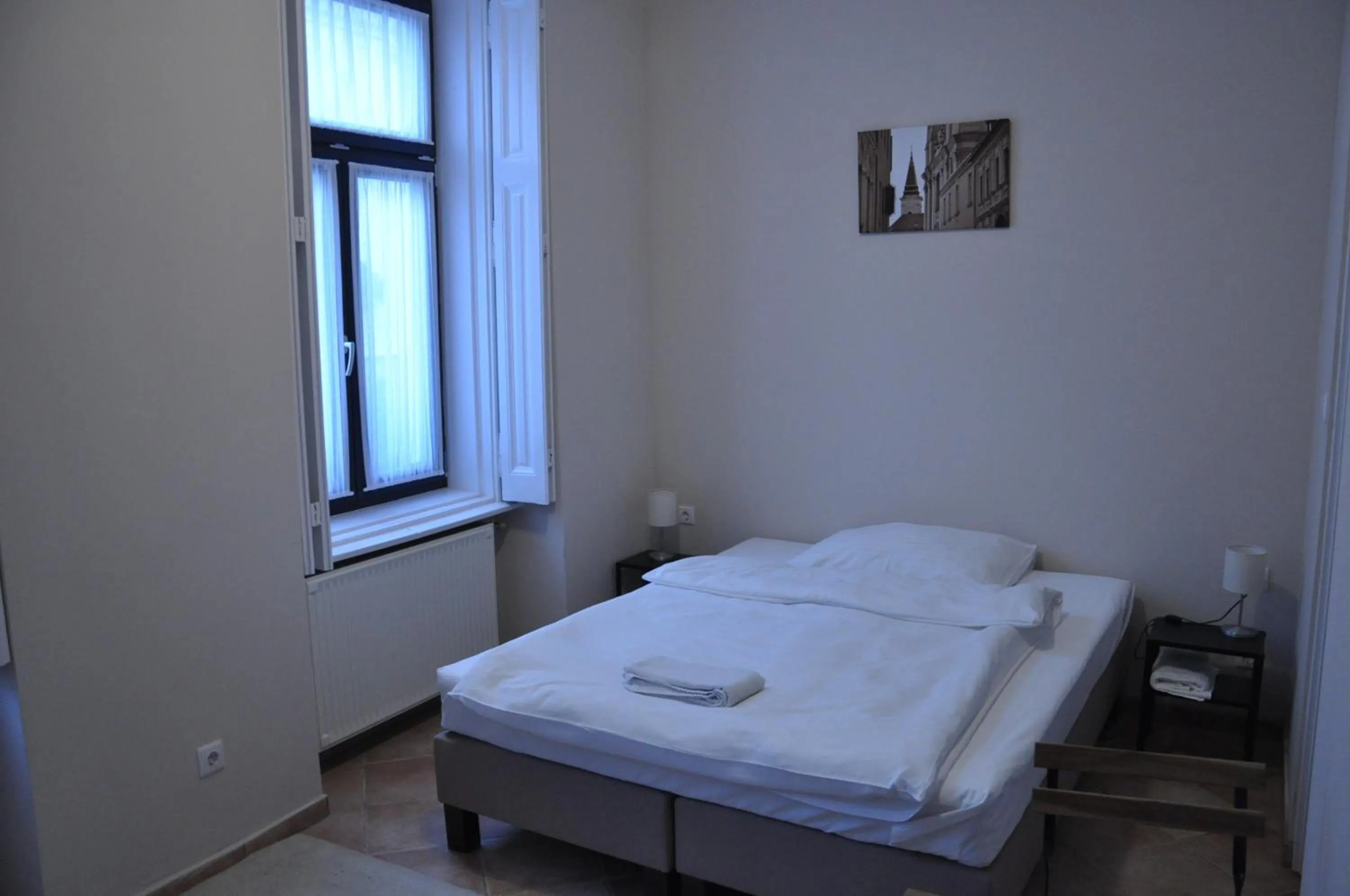 Bed in Centrál Vendégház Székesfehérvár