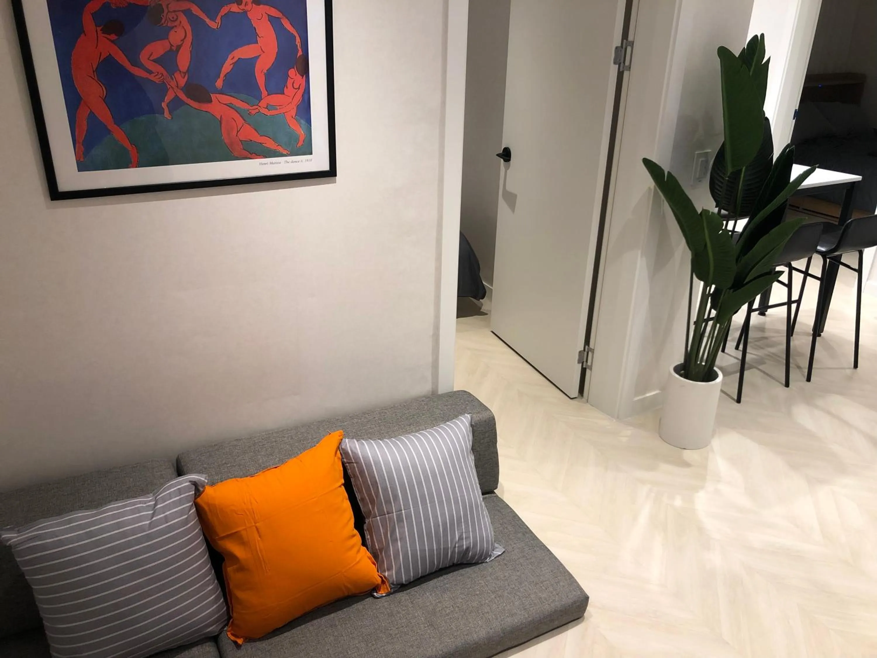 Living room in Daon House