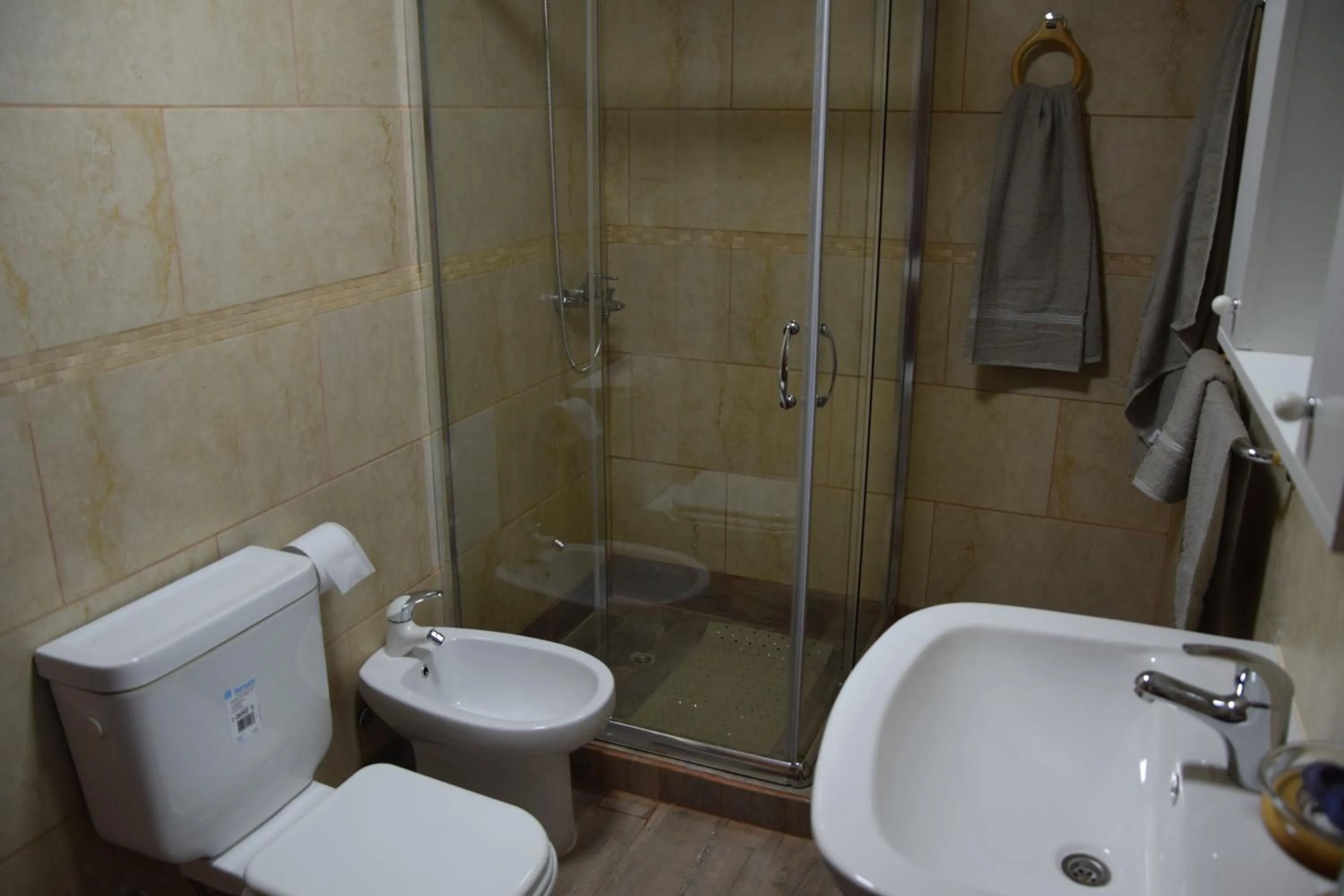 Bathroom in FTE LAGO ARGENTINO