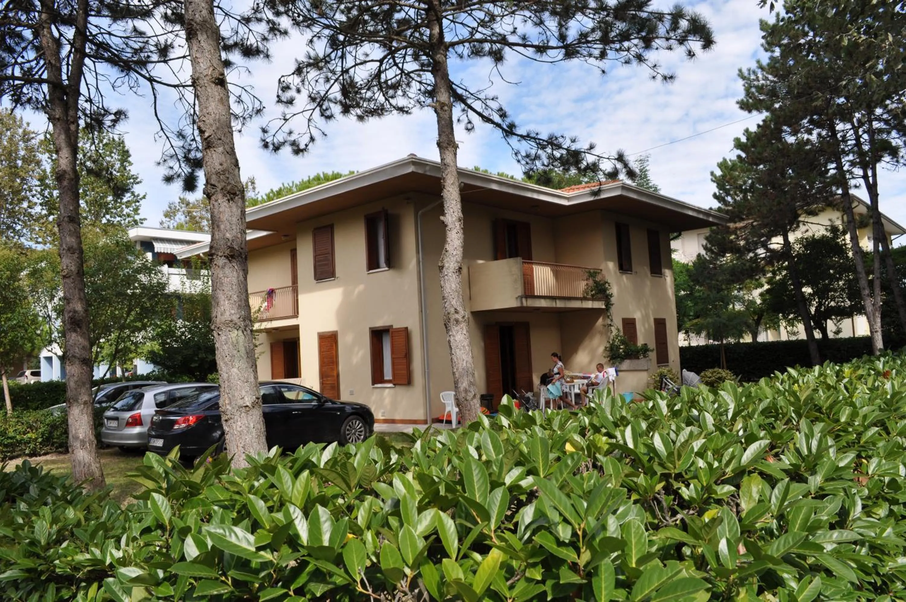 Property building in Ville Carla e Caterina