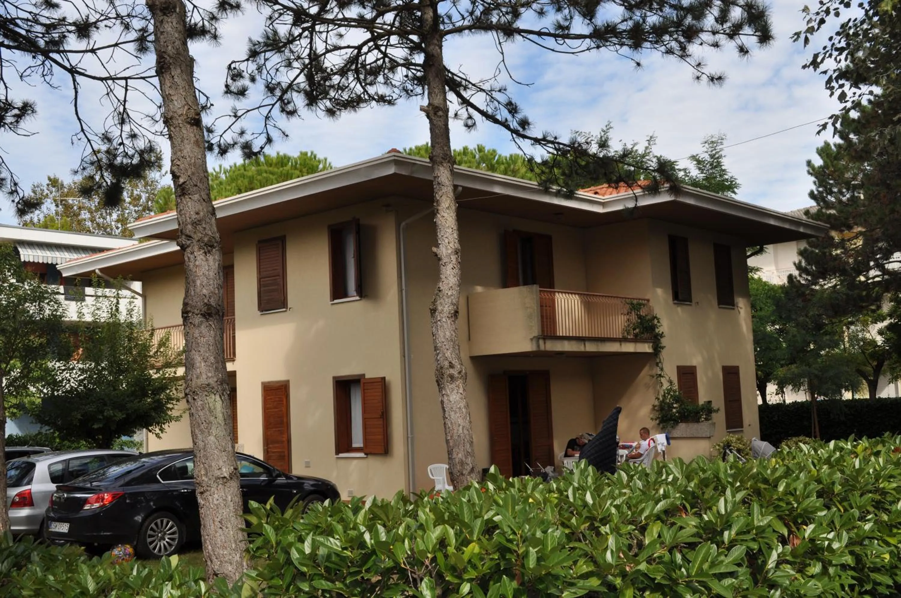 Property building in Ville Carla e Caterina