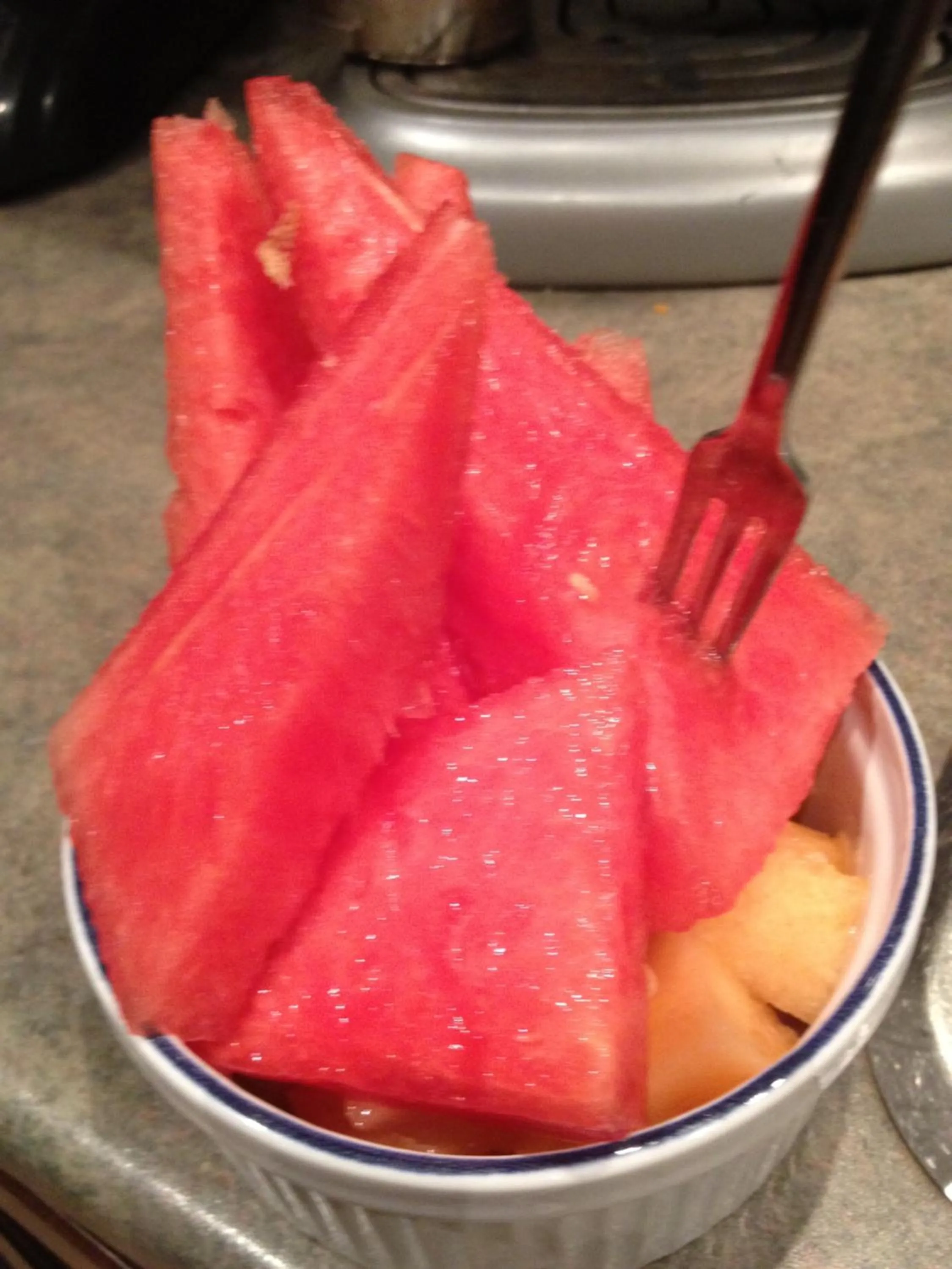 Food in Repos & Manna Downtown Montréal