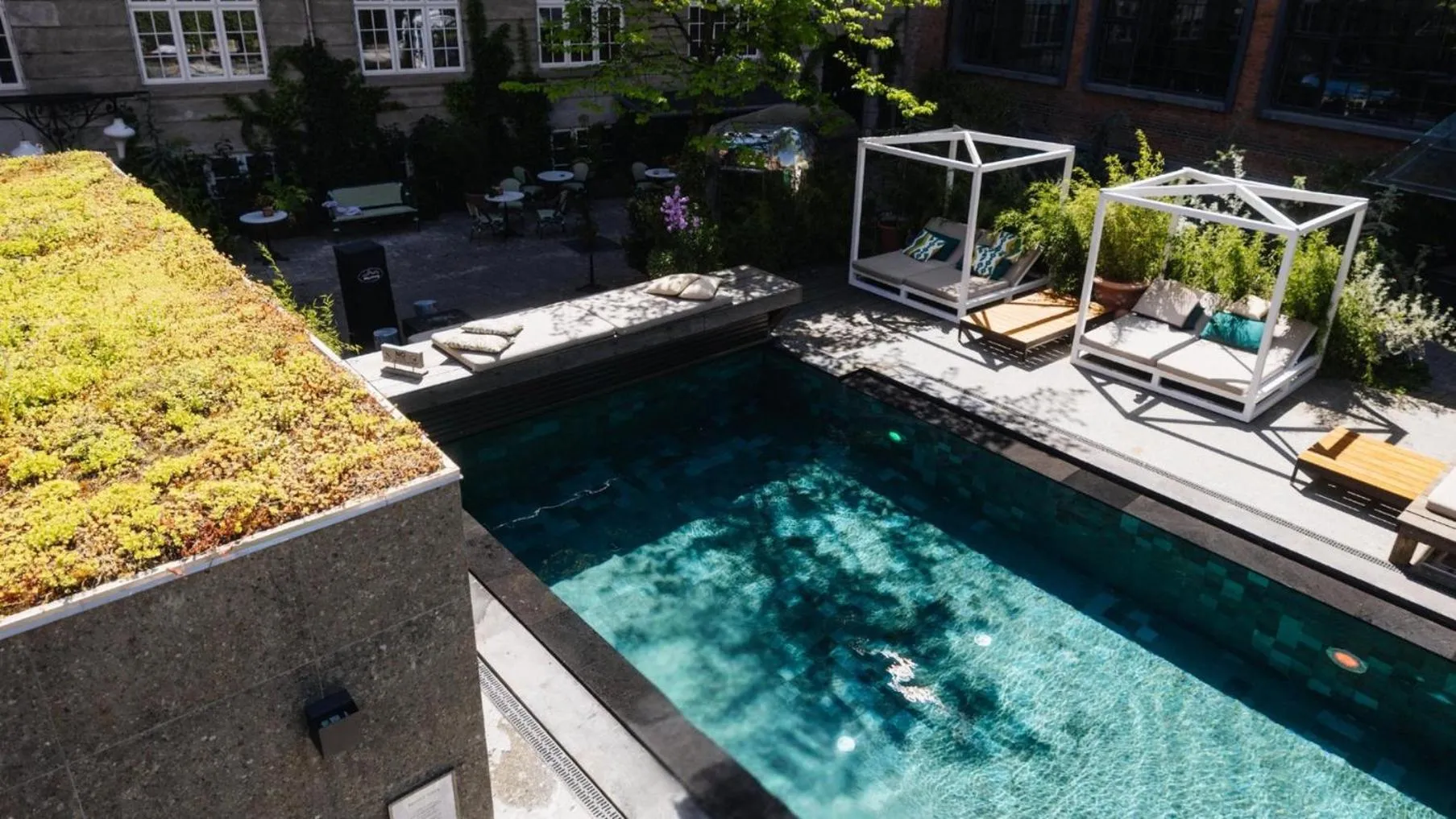 Swimming pool in Bryggen Guldsmeden