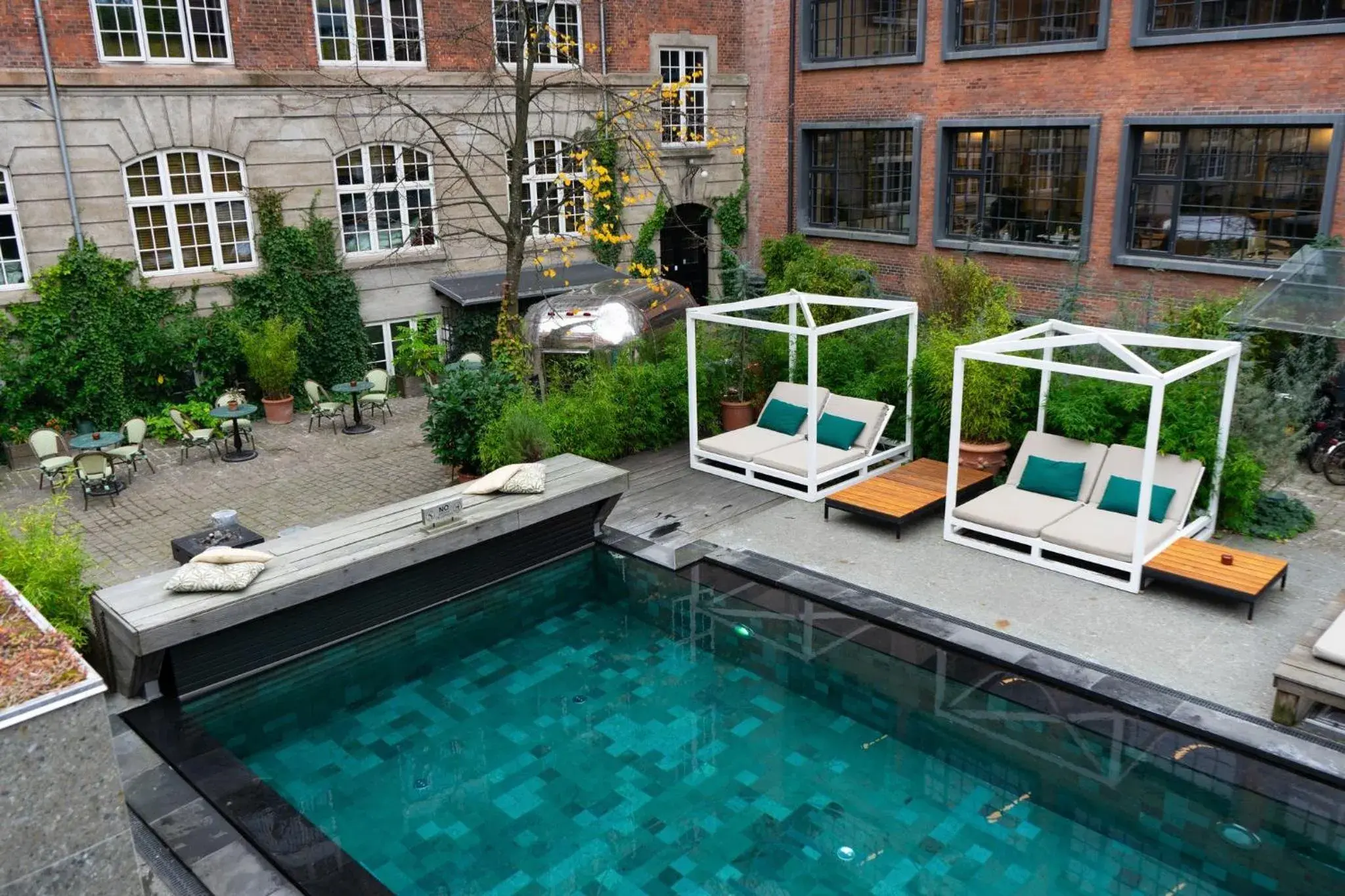 Swimming pool in Bryggen Guldsmeden Swimming pool in Bryggen Guldsmeden