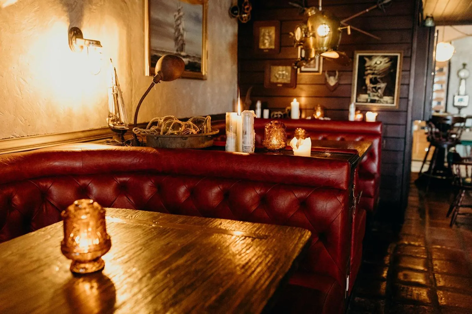 Restaurant/places to eat in King Christian Hotel