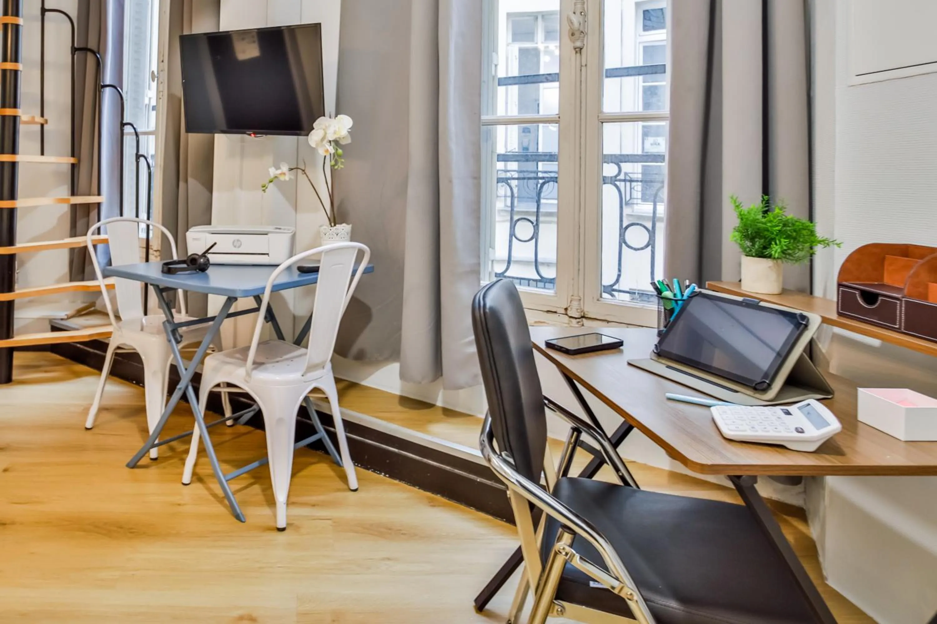Seating area in WS Opéra - Vendôme