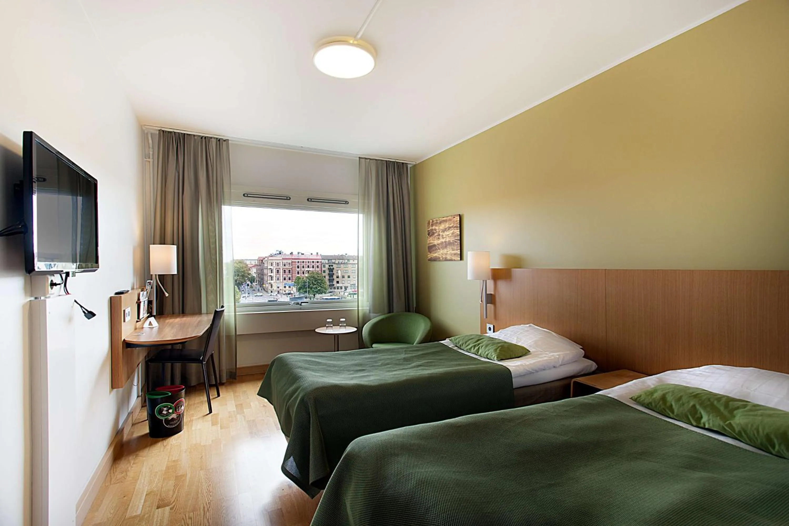 Bedroom, Bed in Scandic Hallandia