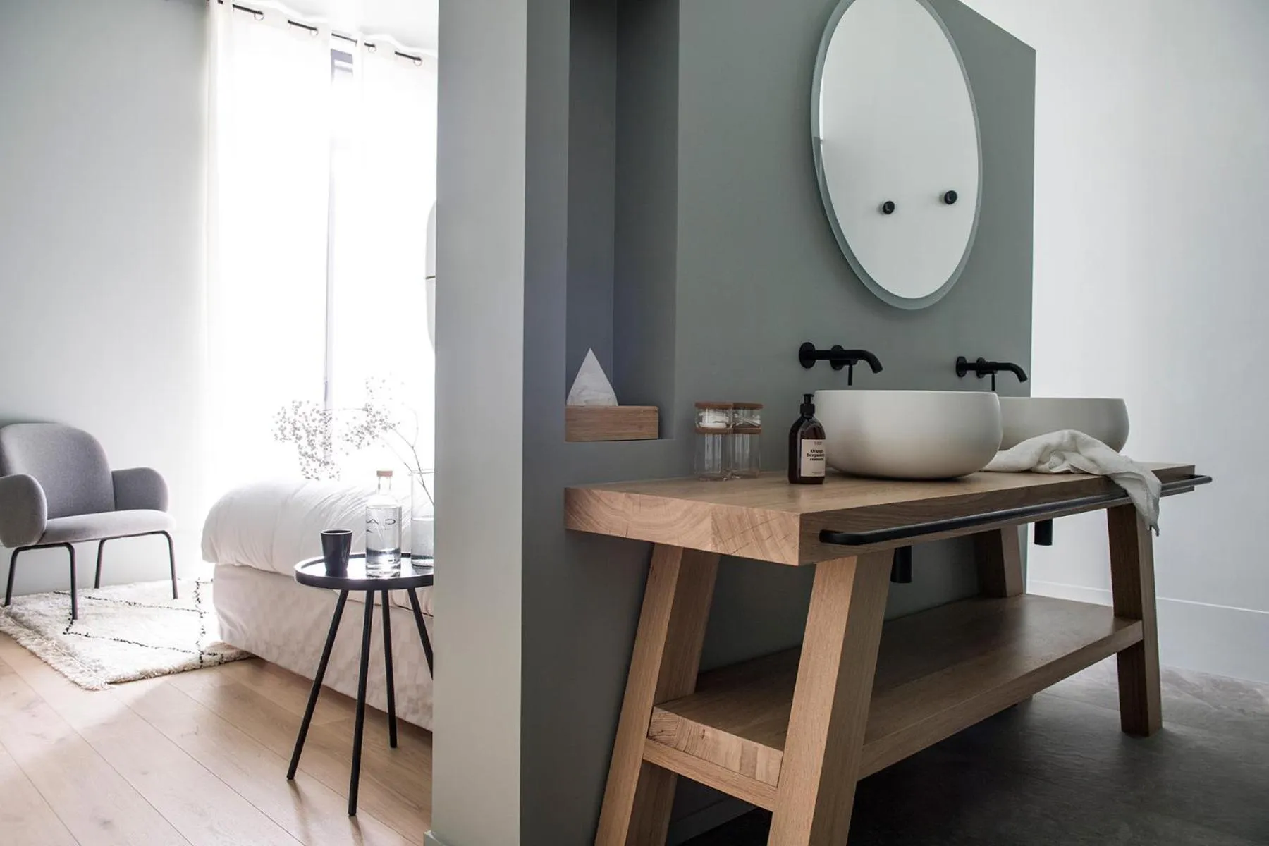 Photo of the whole room in Maison Aribert